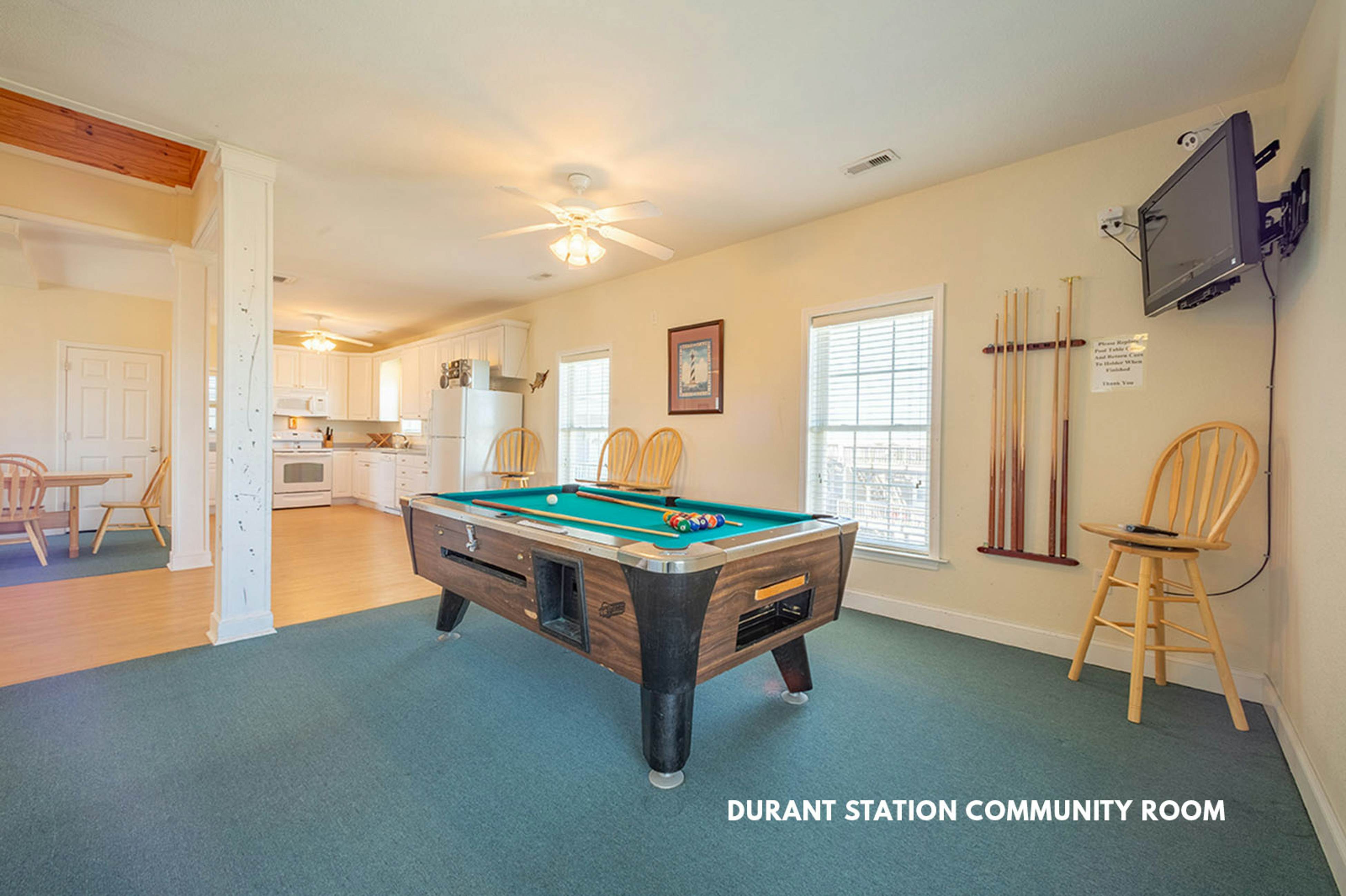 Blockade Runner 852 111DSH 3 BD Hatteras, NC Vacation Rental Vacasa