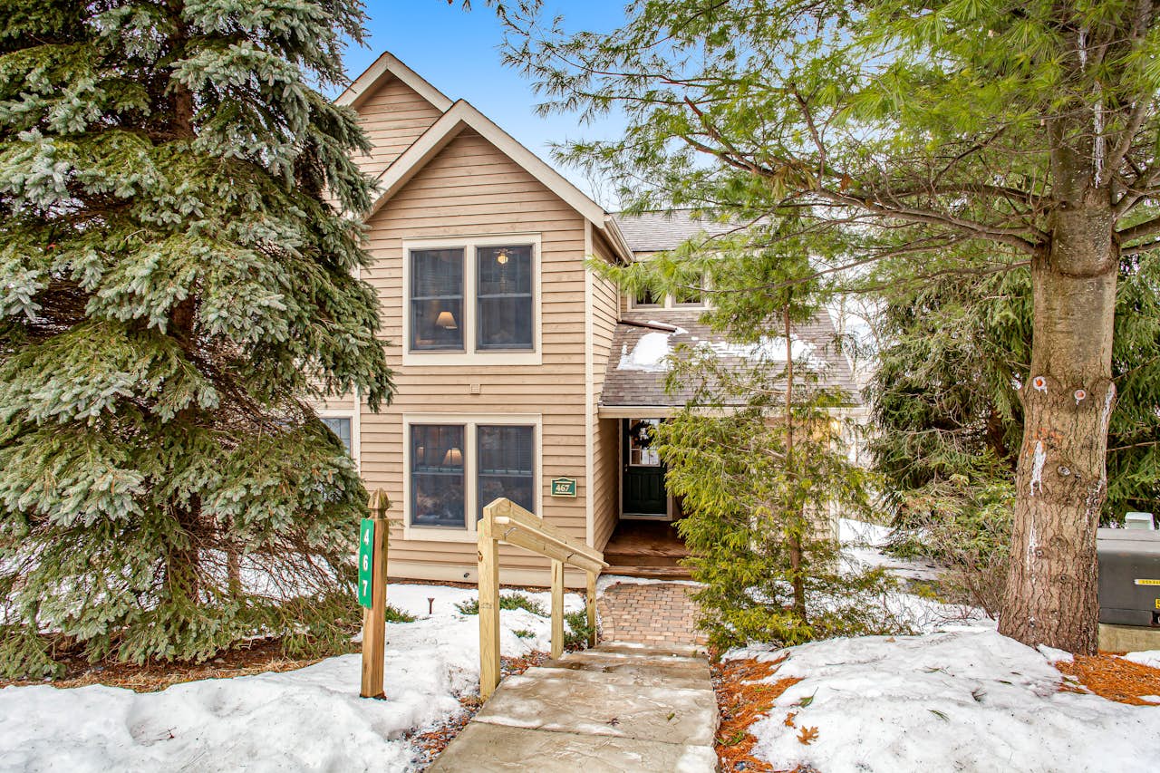 Whim's Delight 3 BD Tannersville, PA Vacation Rental Vacasa