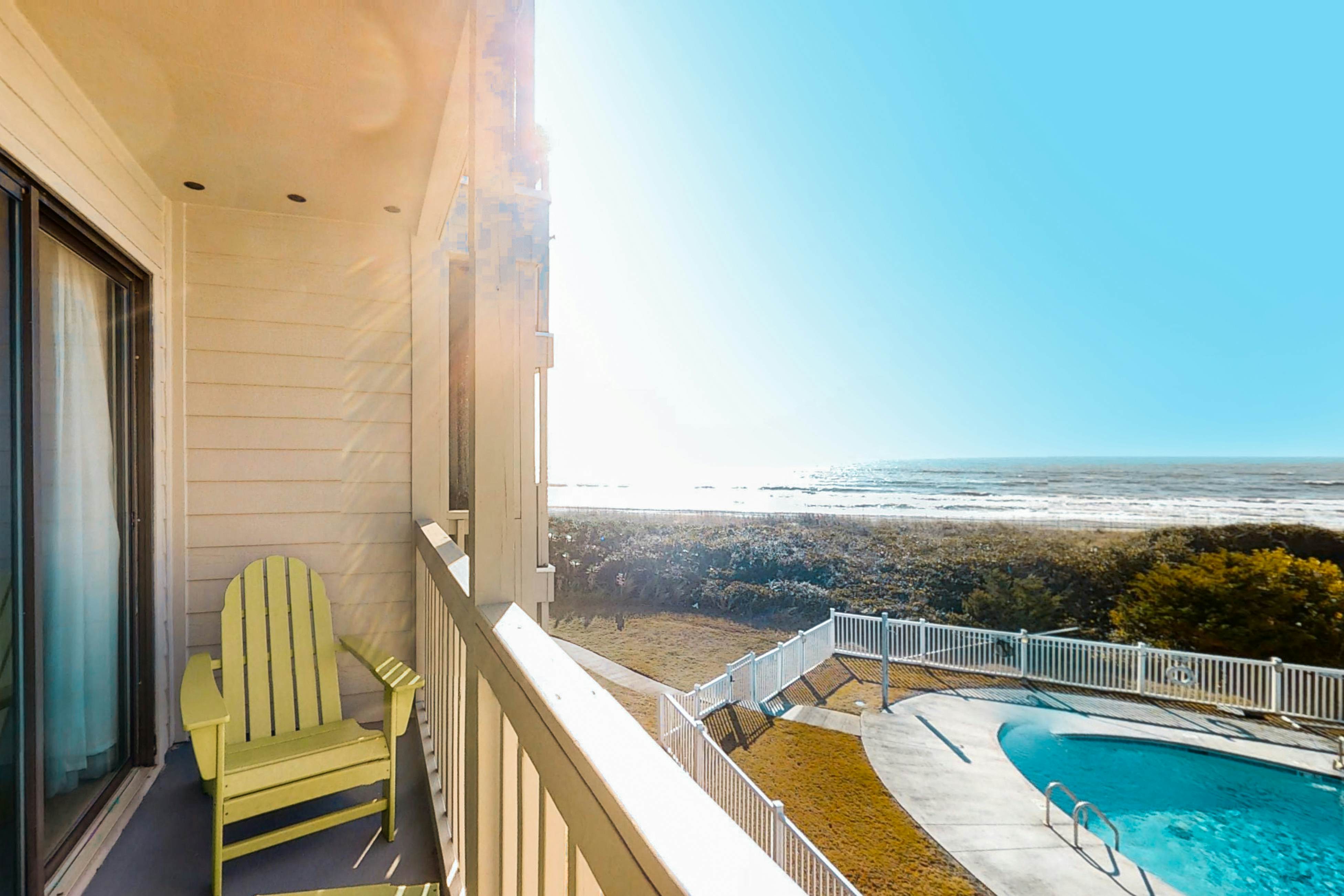 Dunescape Villas 222 3 BD Atlantic Beach, NC Vacation Rental Vacasa