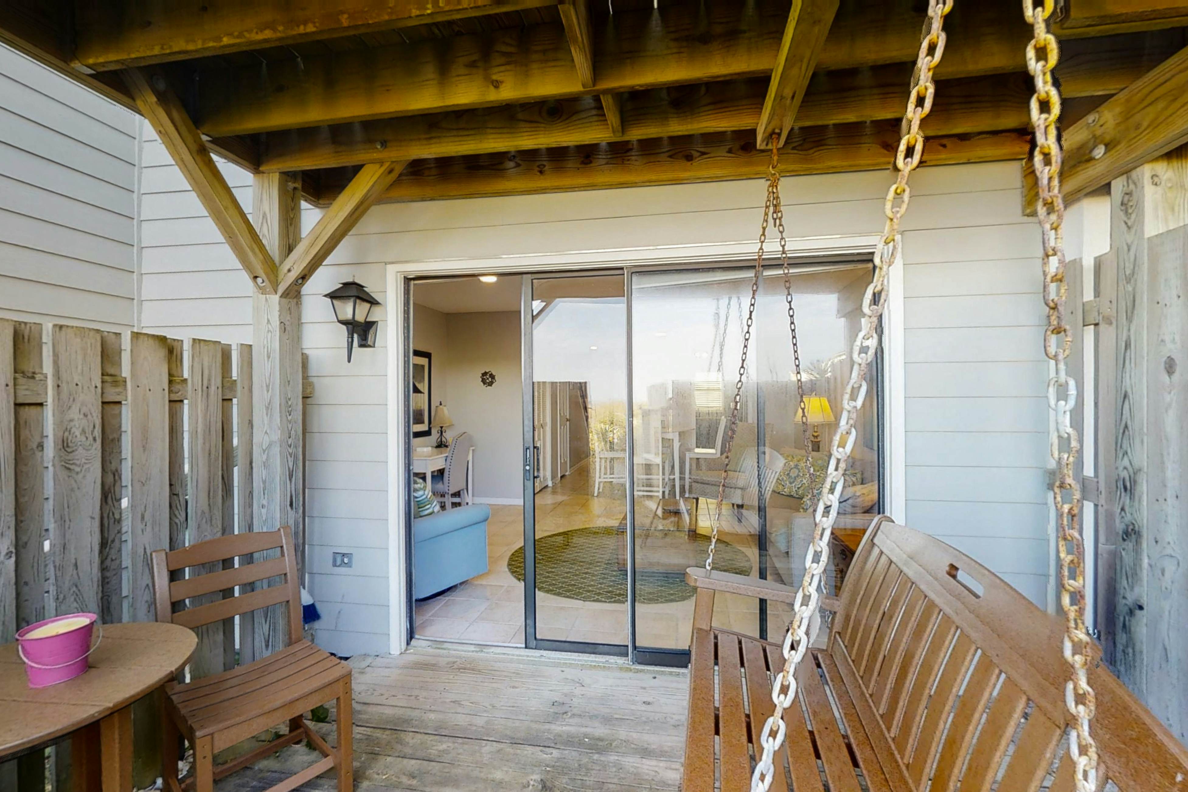 Pine Knoll Townes 2 2 BD Pine Knoll Shores, NC Vacation Rental Vacasa