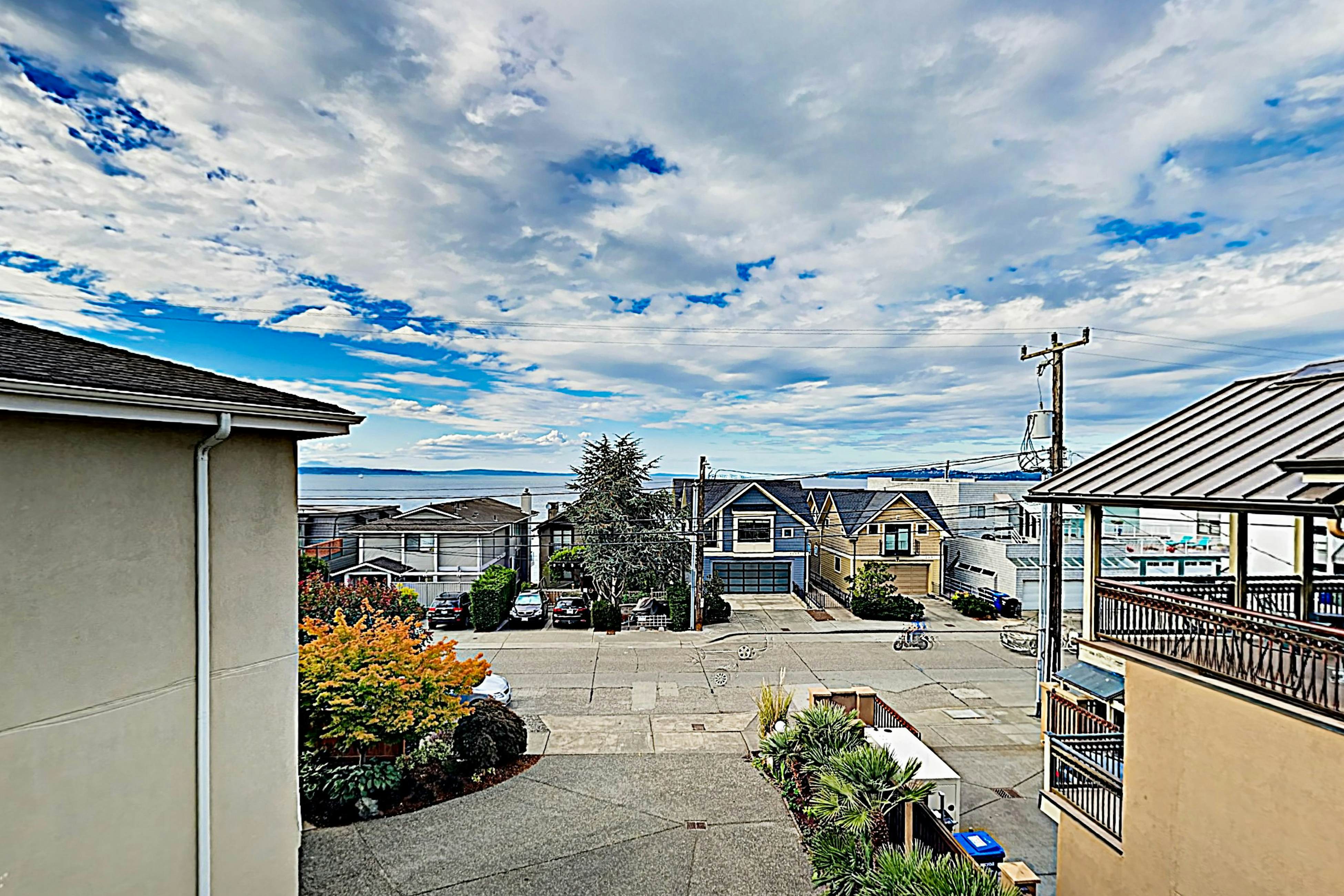 Alki Adventures 4 BD Seattle, WA Vacation Rental Vacasa