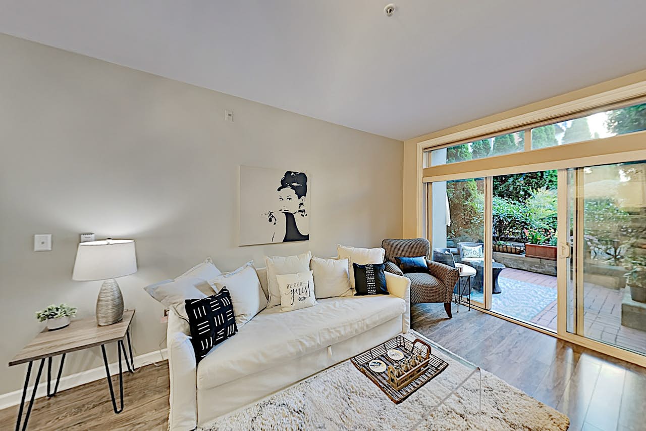 Breakfast at Belltown 1 BD Seattle, WA Vacation Rental Vacasa