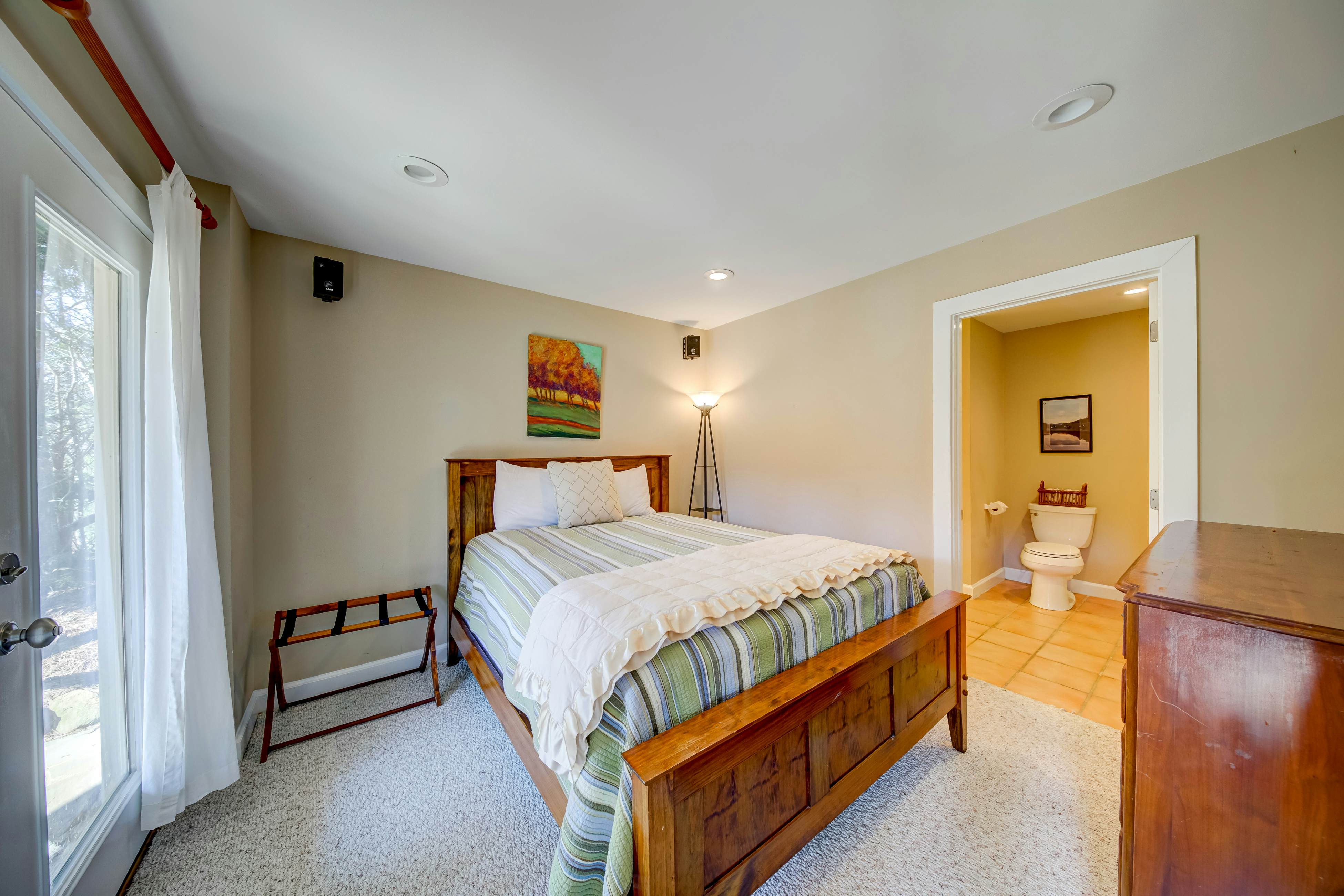 Lakeside Retreat on Lake Rabun