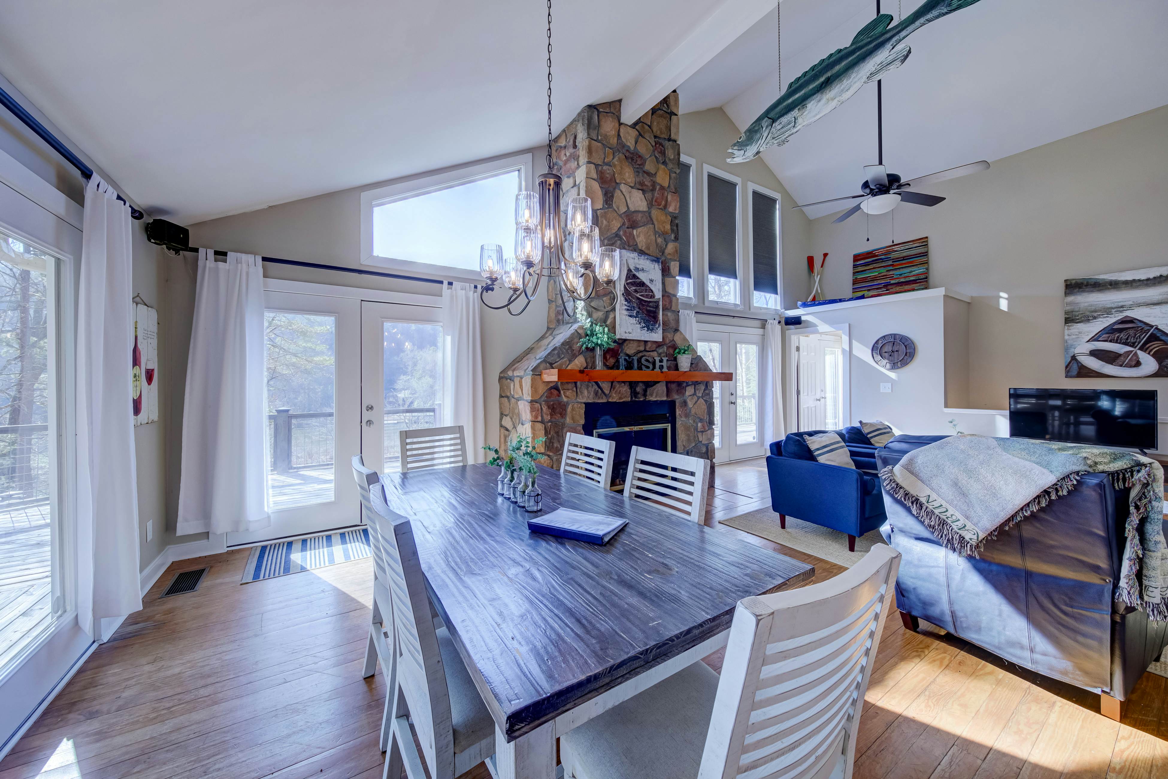 Lakeside Retreat on Lake Rabun