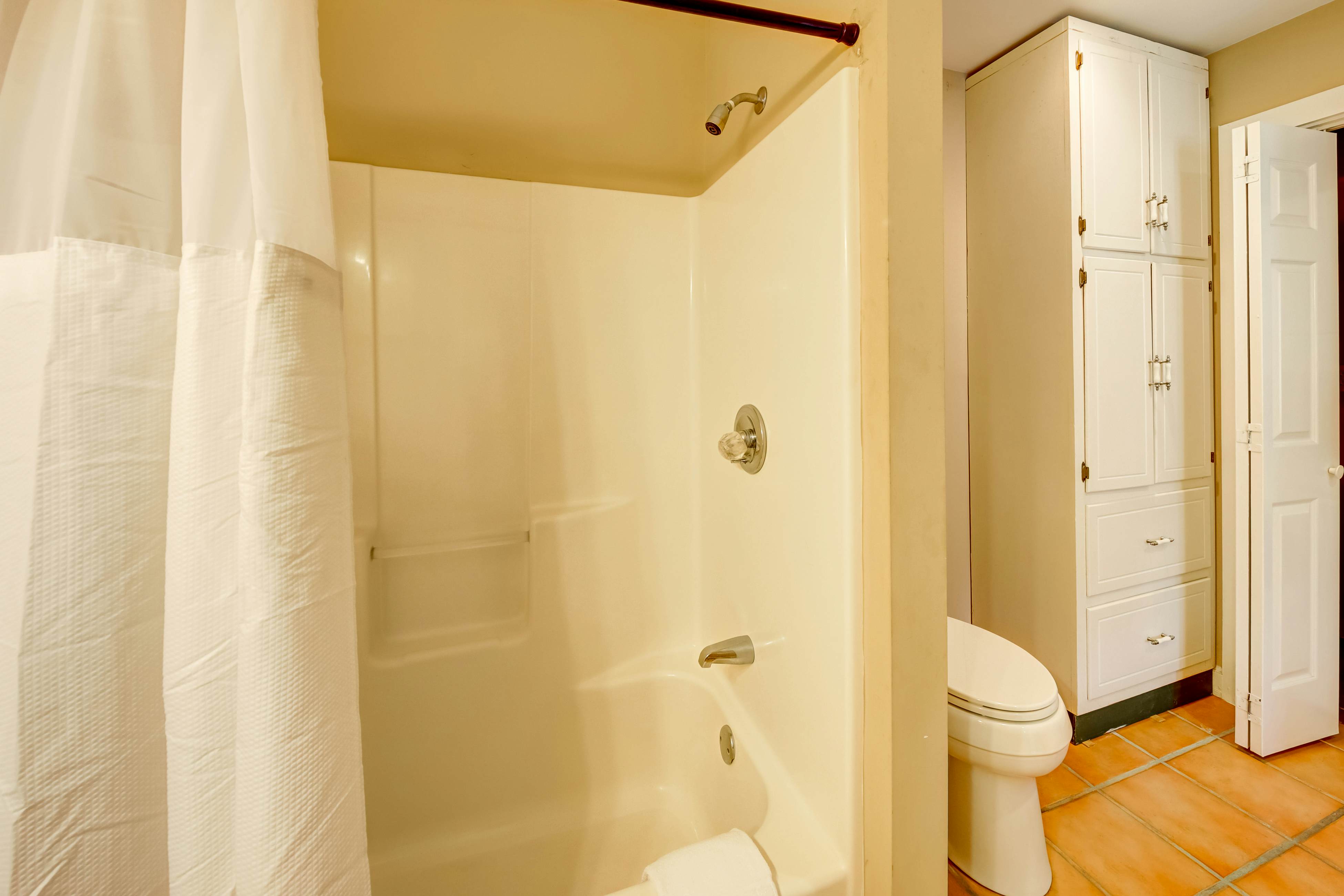 Lakeside Retreat on Lake Rabun