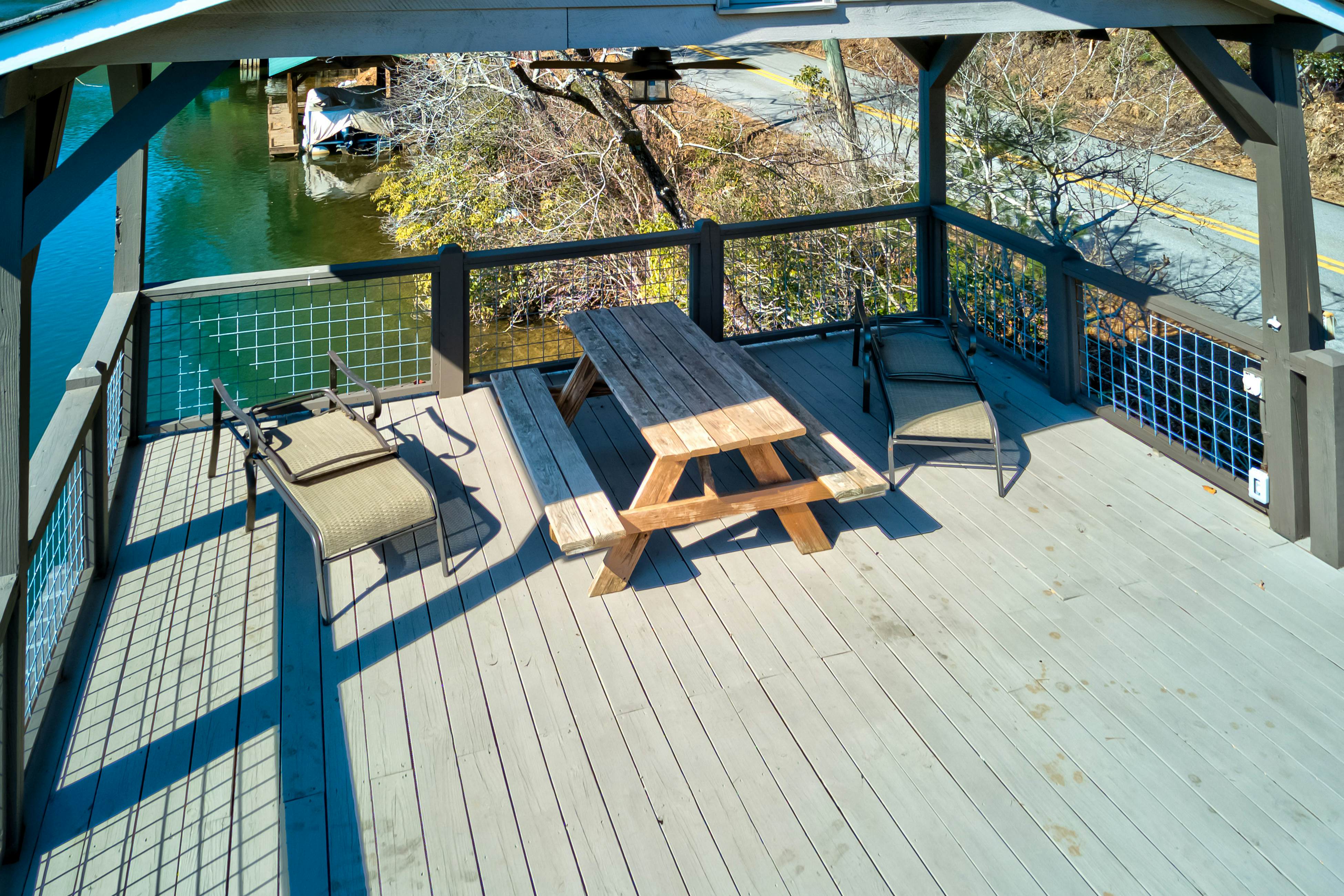 Lakeside Retreat on Lake Rabun