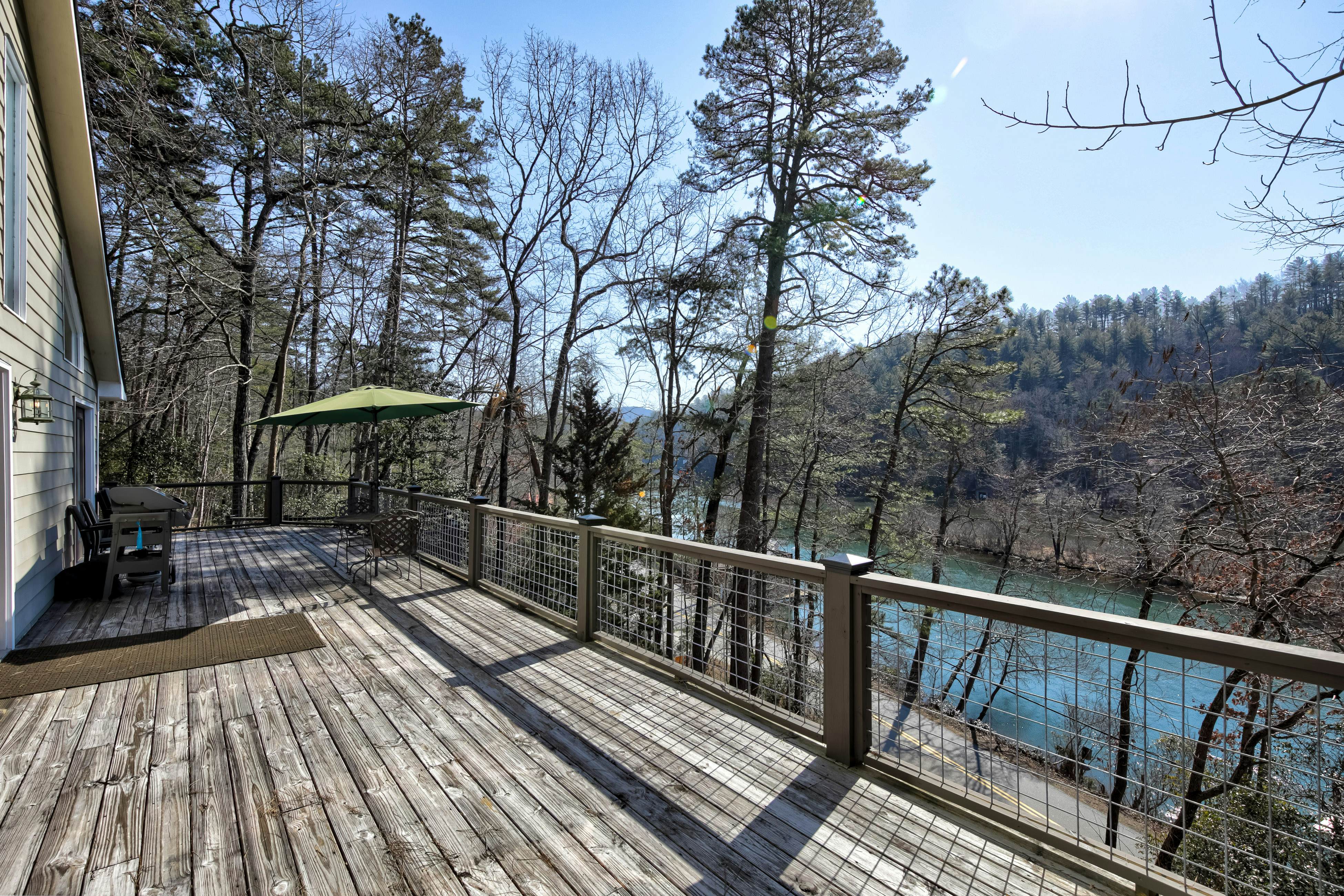 Lakeside Retreat on Lake Rabun
