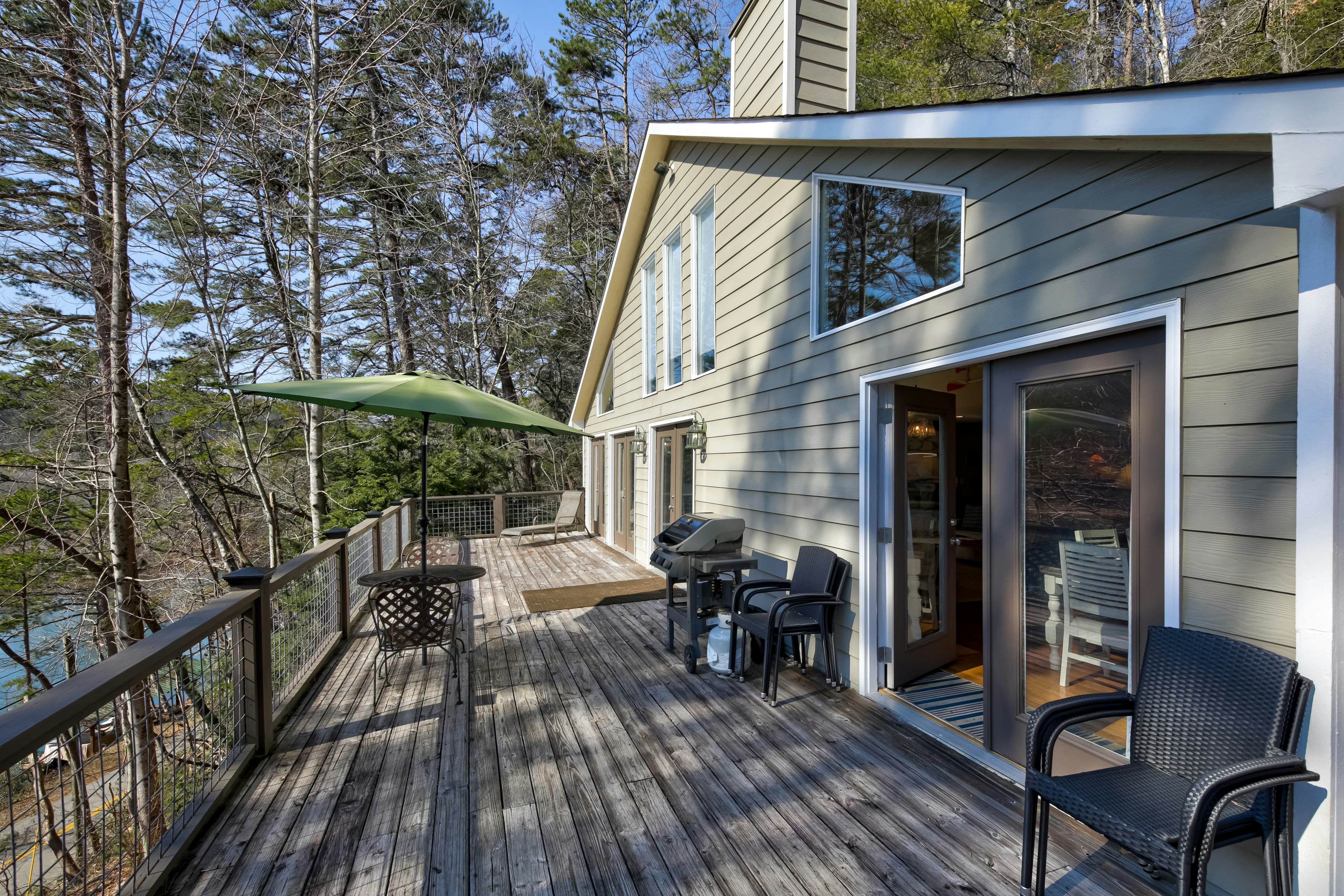 Lakeside Retreat on Lake Rabun