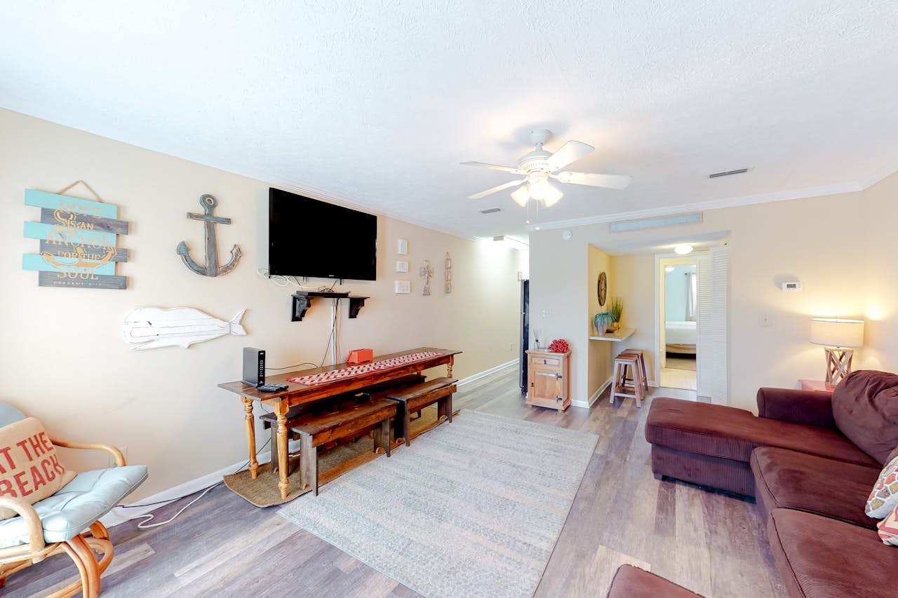 Lullwater Beach Condos 405 2 BD Panama City Beach, FL Vacation Rental