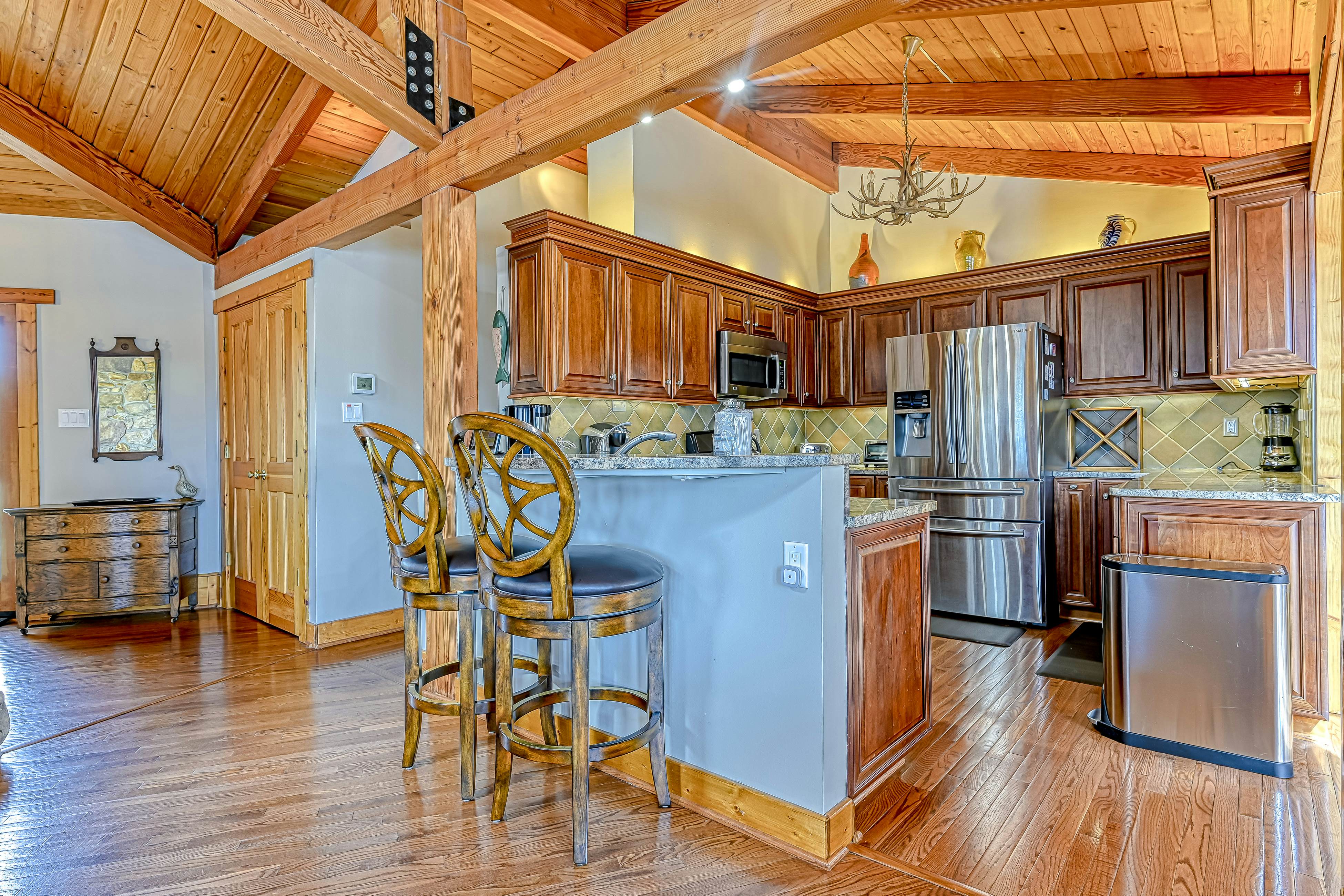 Flying Moose Lodge at Lake Anna