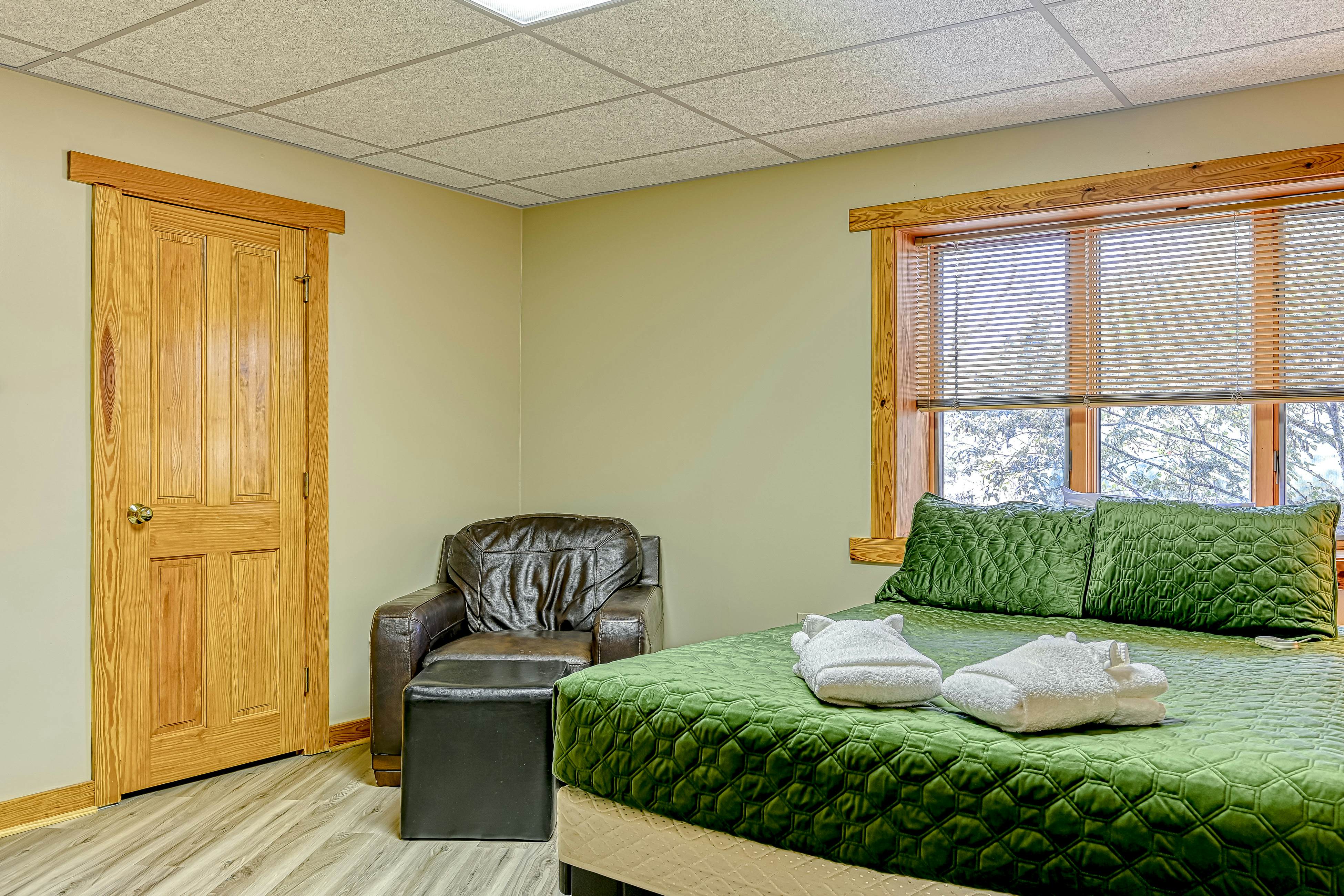 Flying Moose Lodge at Lake Anna