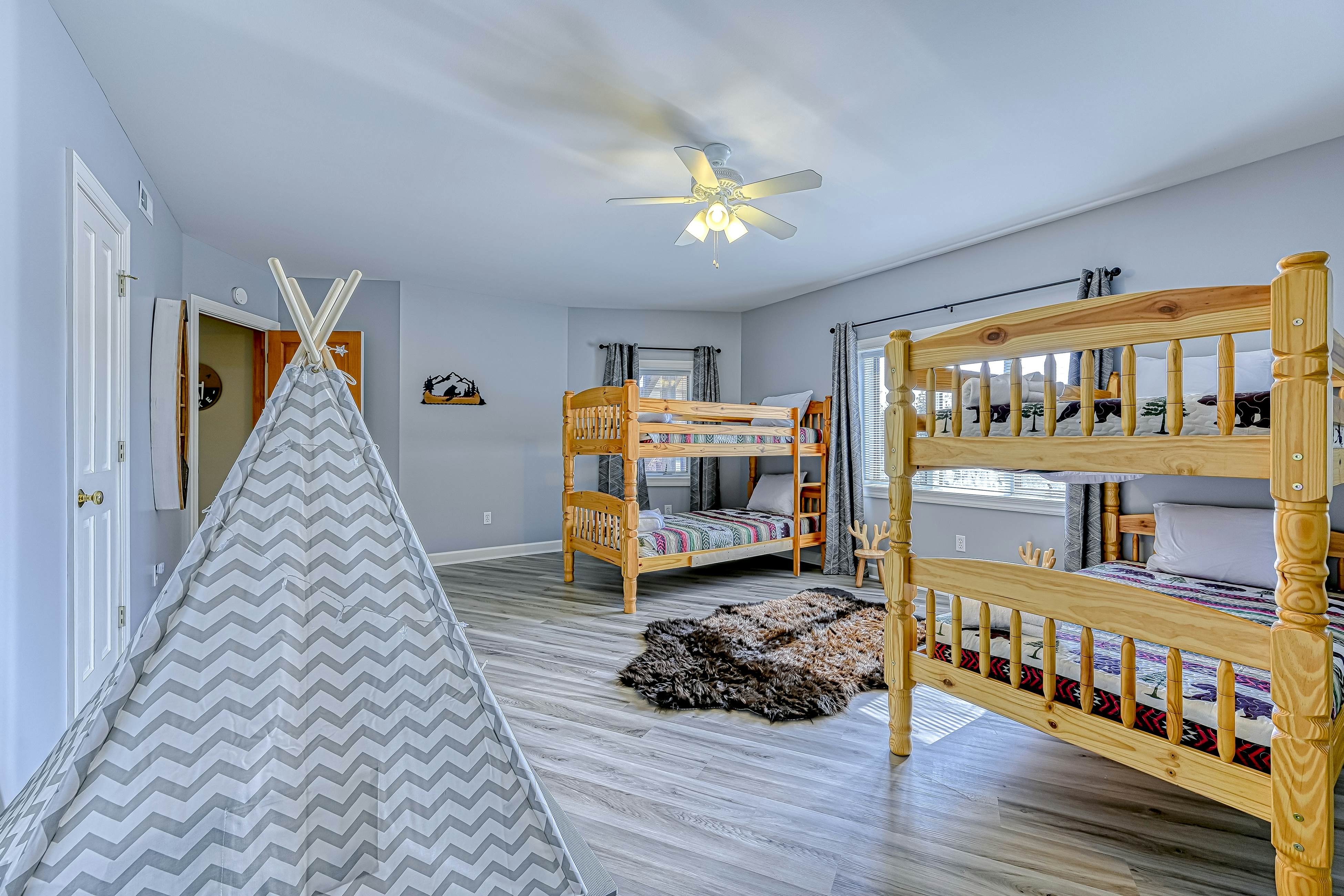 Flying Moose Lodge at Lake Anna