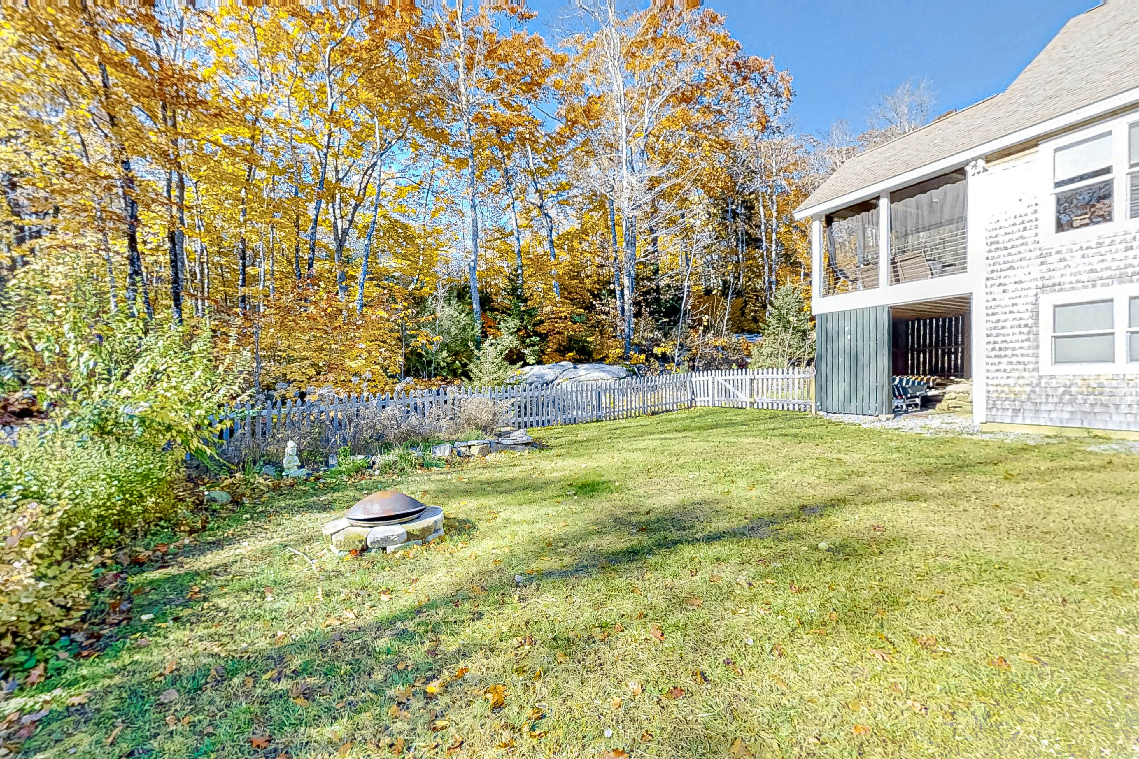 Knickerbocker Lake Retreat