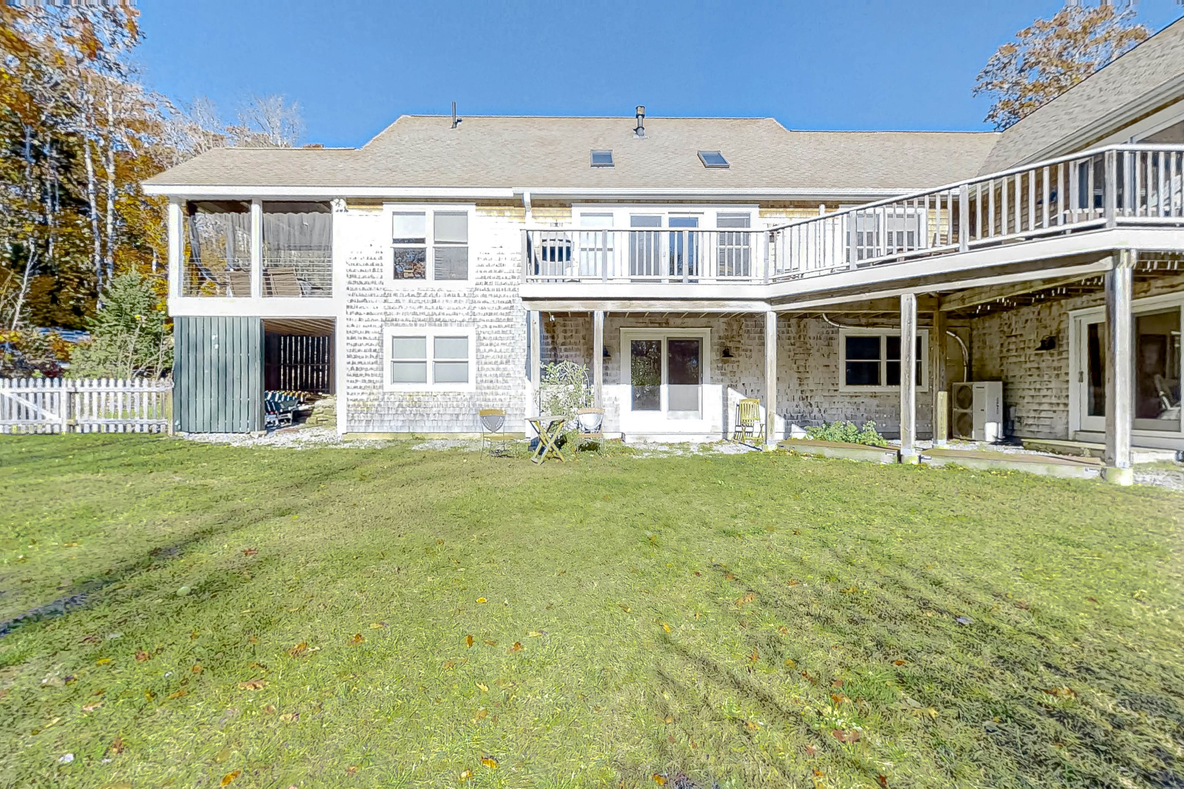 Knickerbocker Lake Retreat