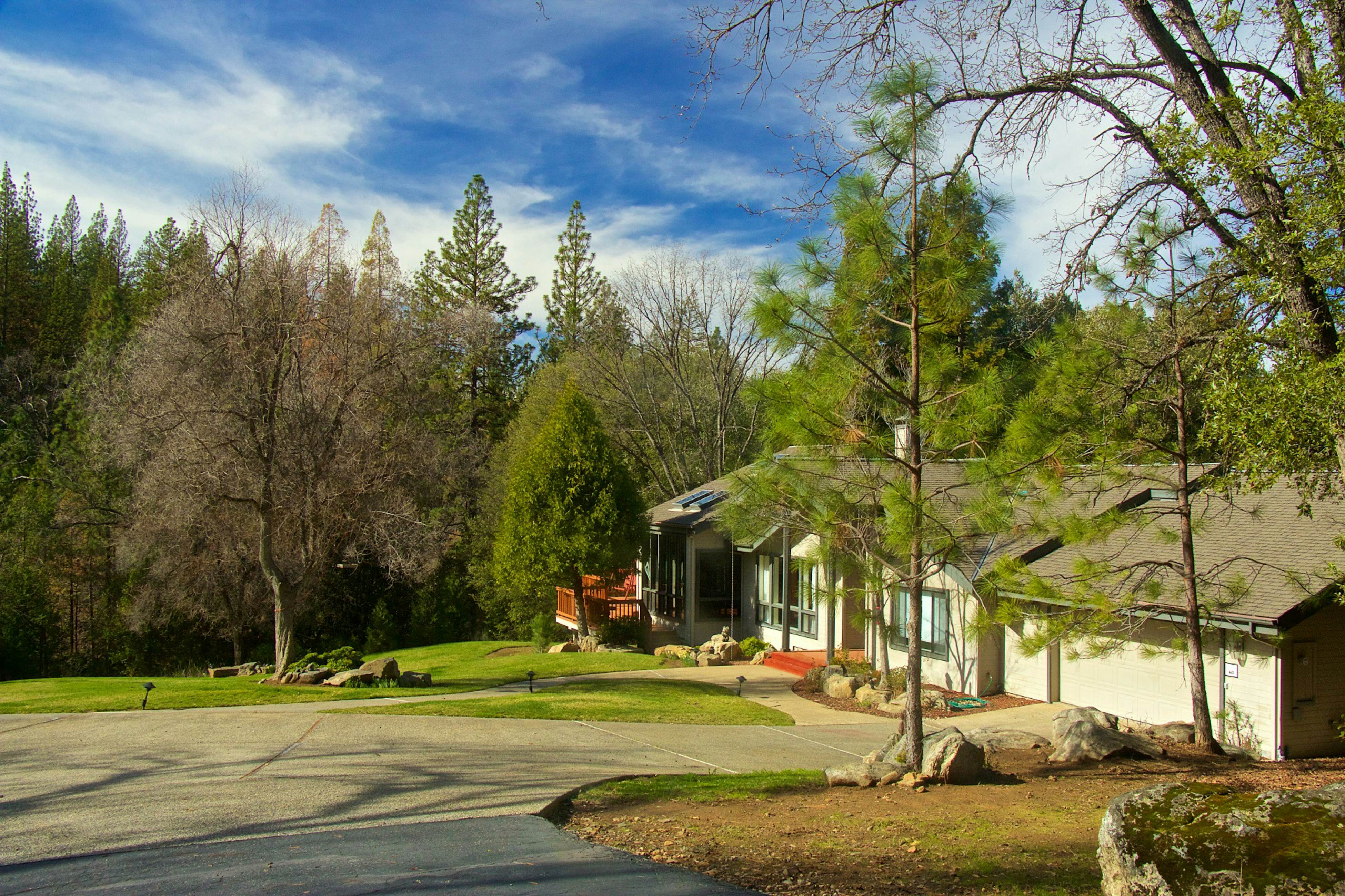 Yosemite Nutter Ranch 3 BD Mariposa, CA Vacation Rental Vacasa