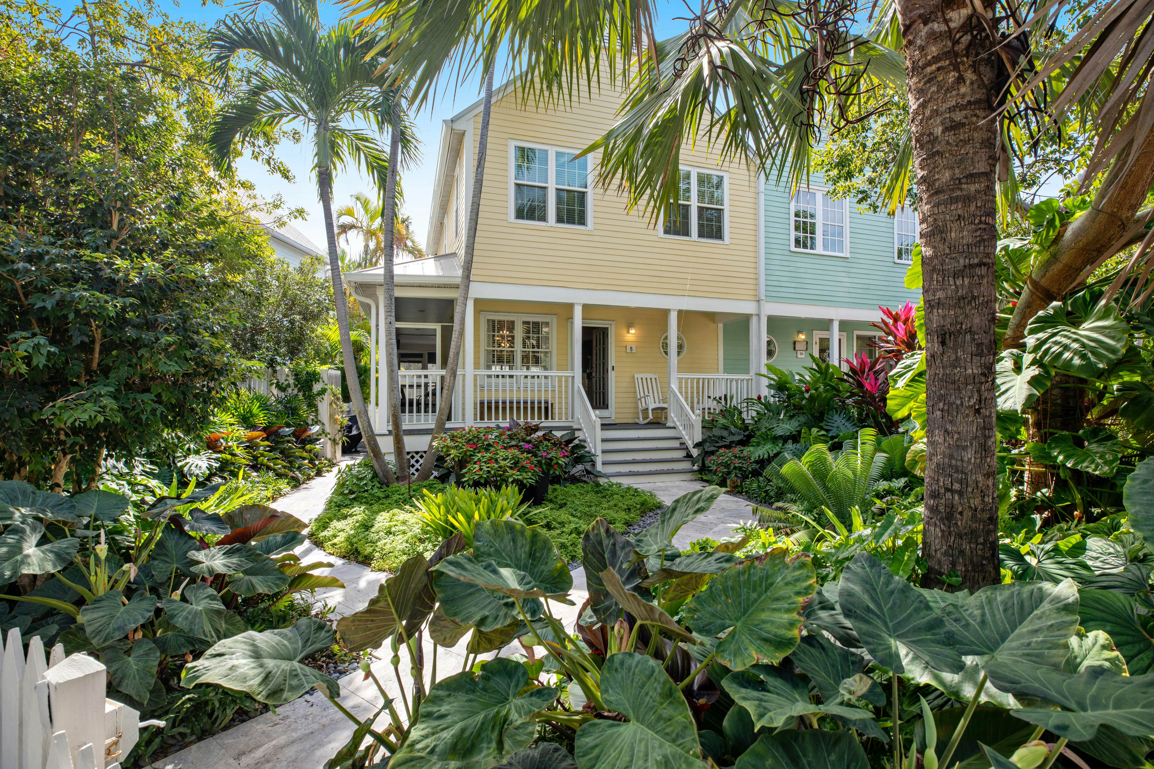 The Tipsy Mermaid at Key West Golf Club