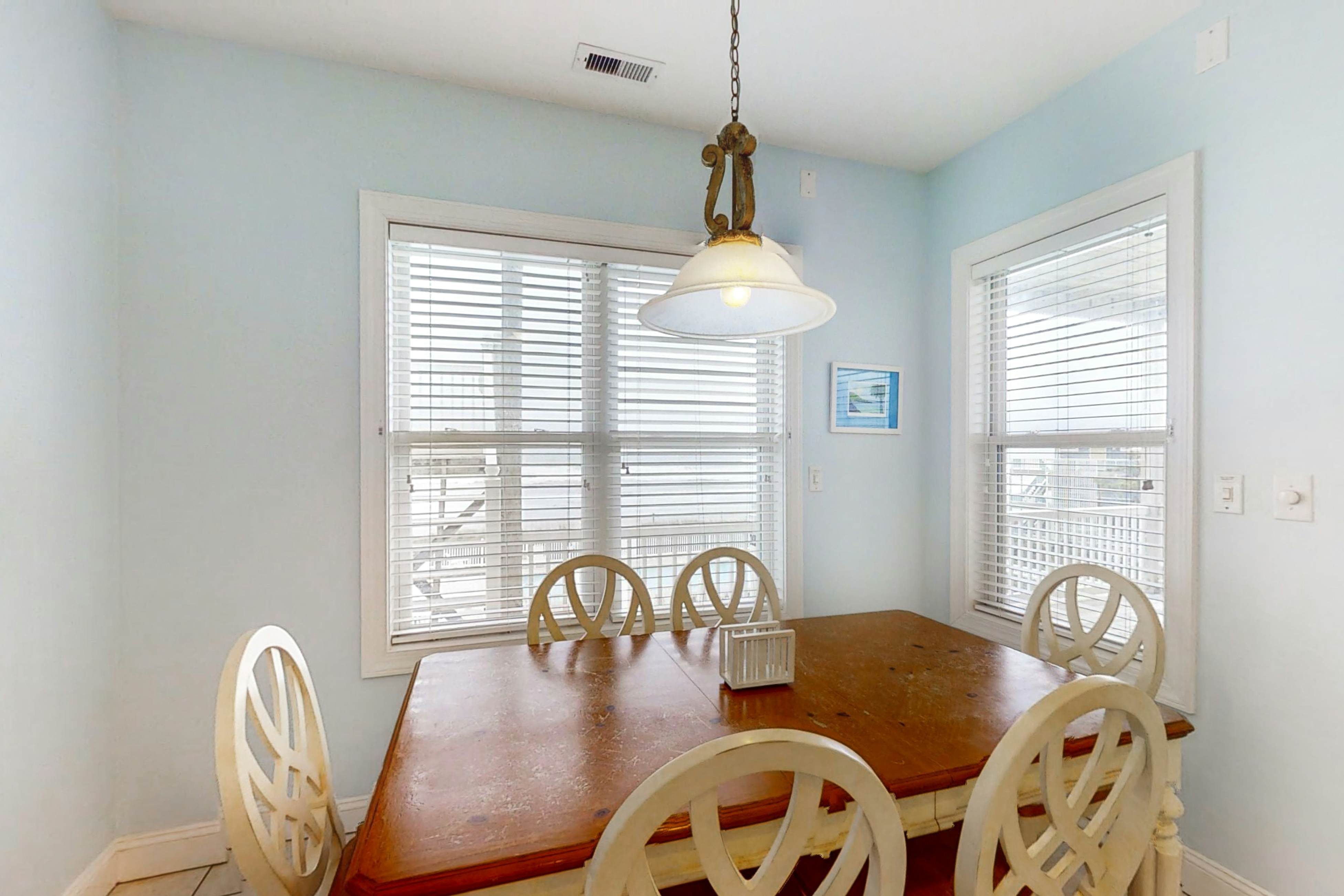 Shutters 302 2 BD Pine Knoll Shores, NC Vacation Rental Vacasa