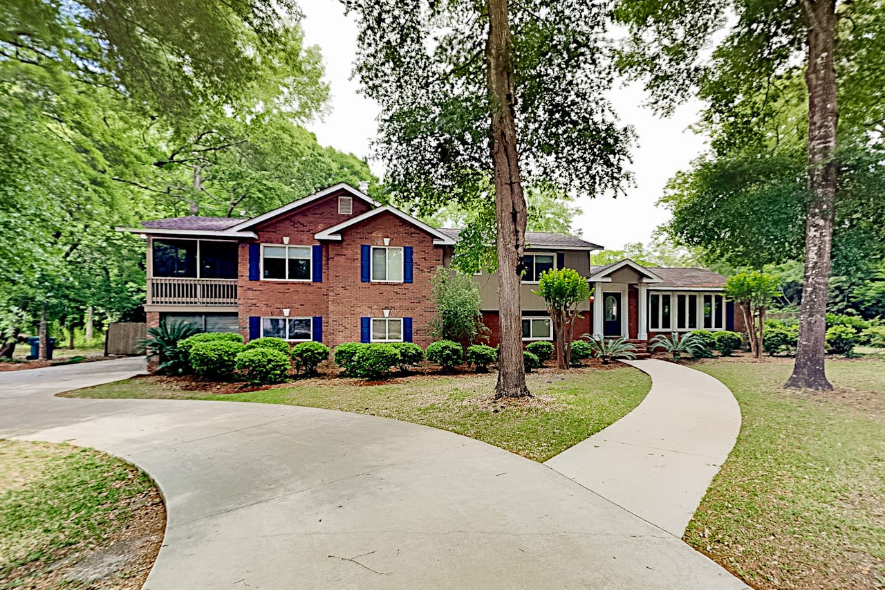 Lakeside Manor 3 BD Little River, SC Vacation Rental Vacasa