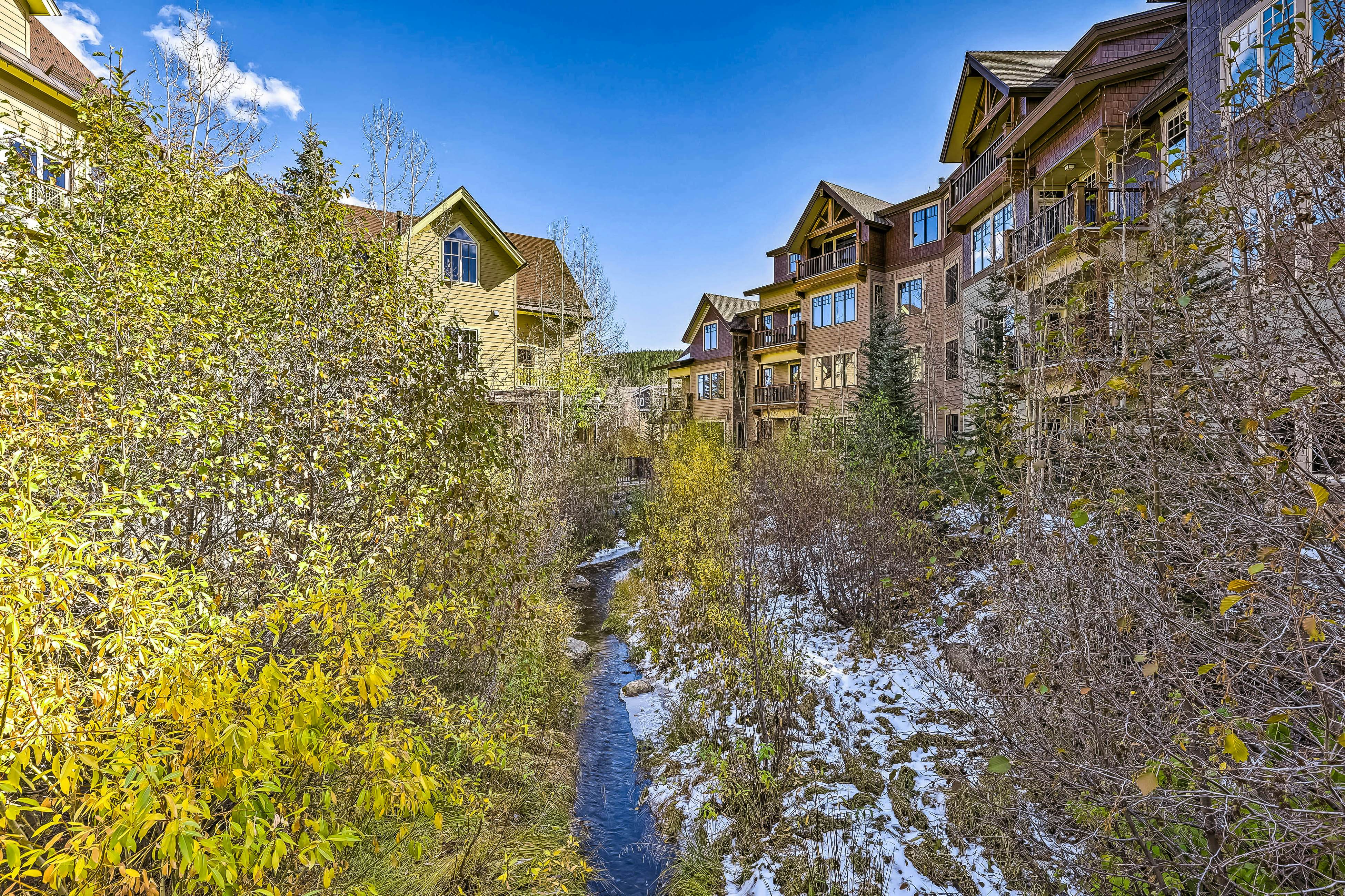 Water House On Main Street #6208