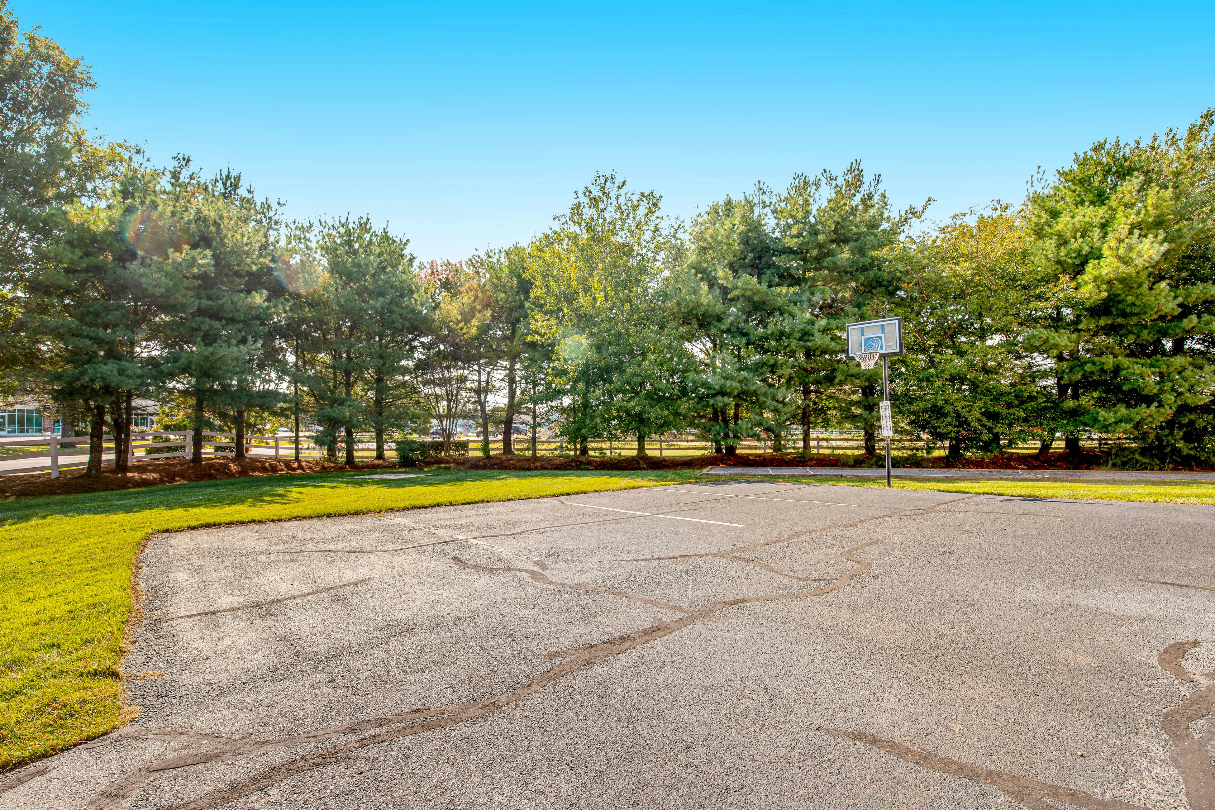 Bethany Lakes - 31302 Terry Cir