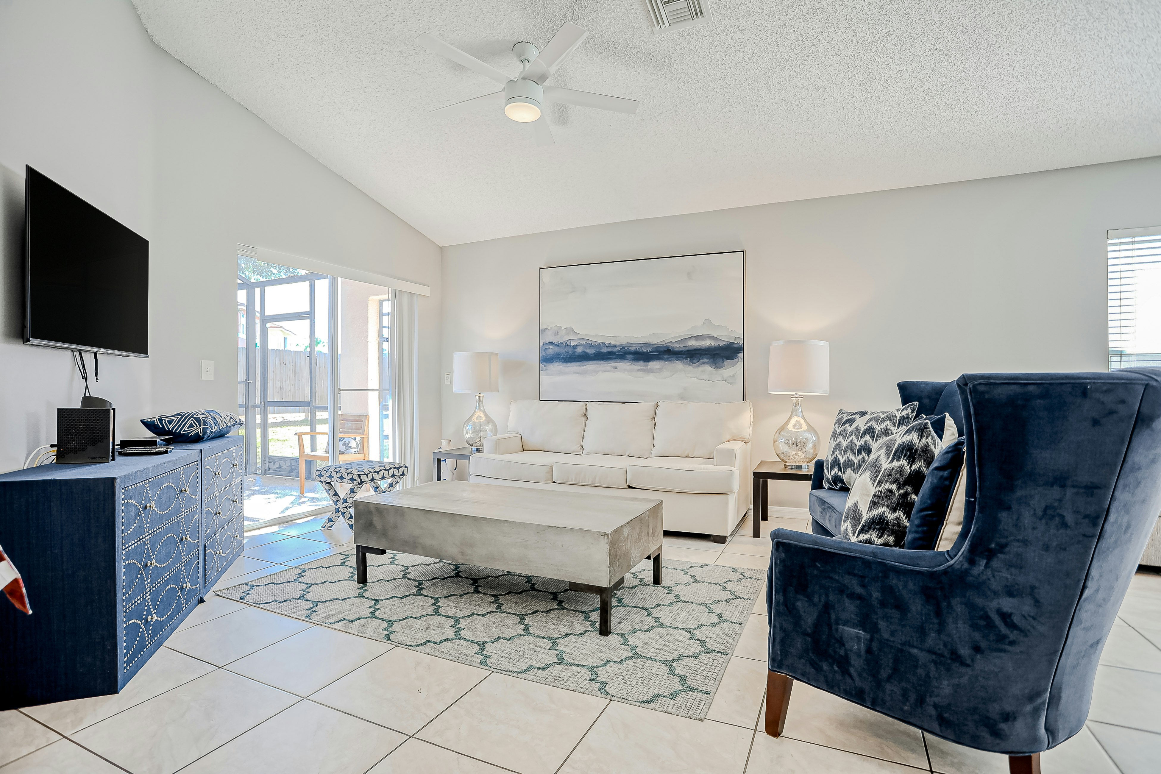 The Sparkling Sapphire at Lake Berkley Resort 