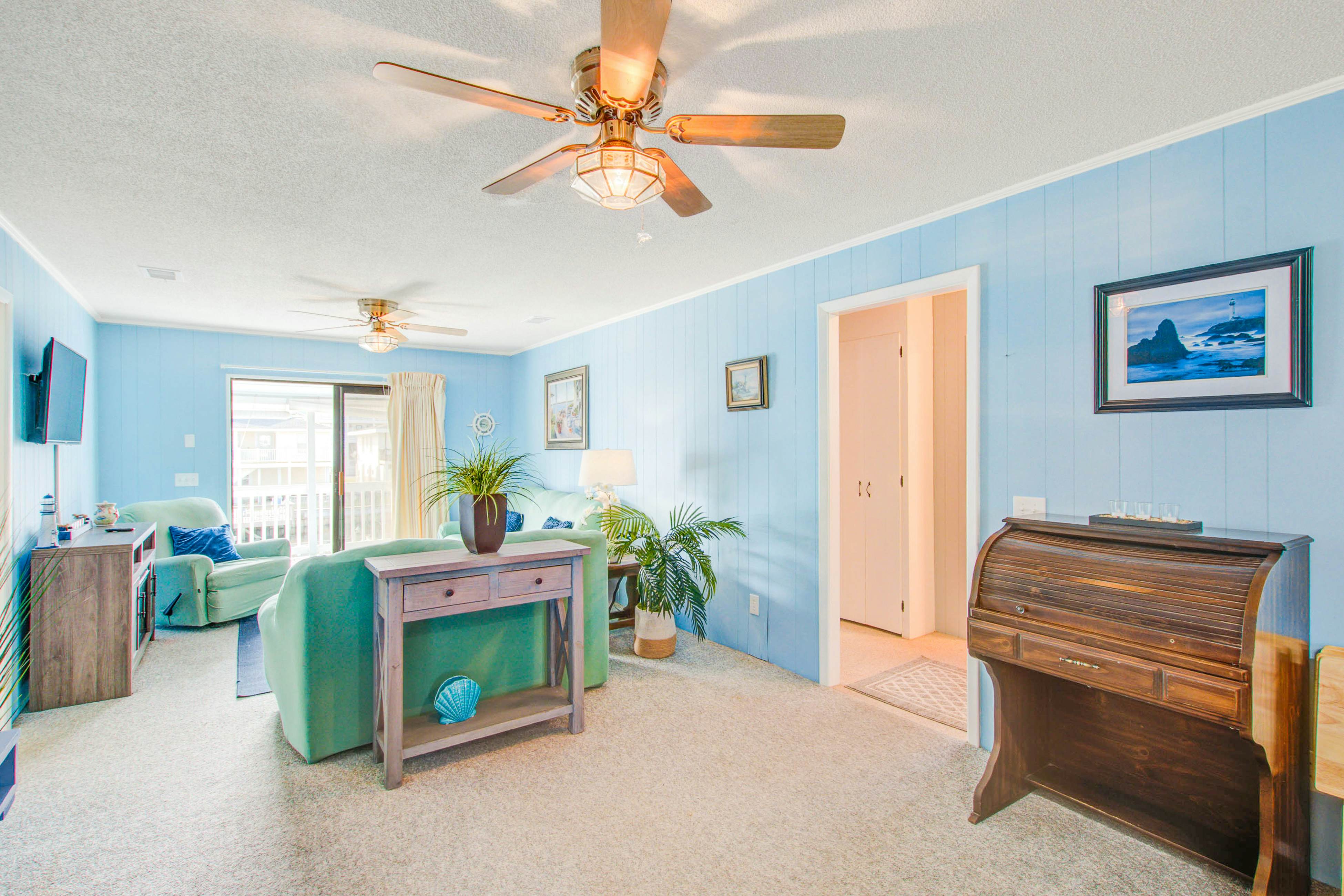 Lighthouse Cove 3 BD Holden Beach, NC Vacation Rental Vacasa