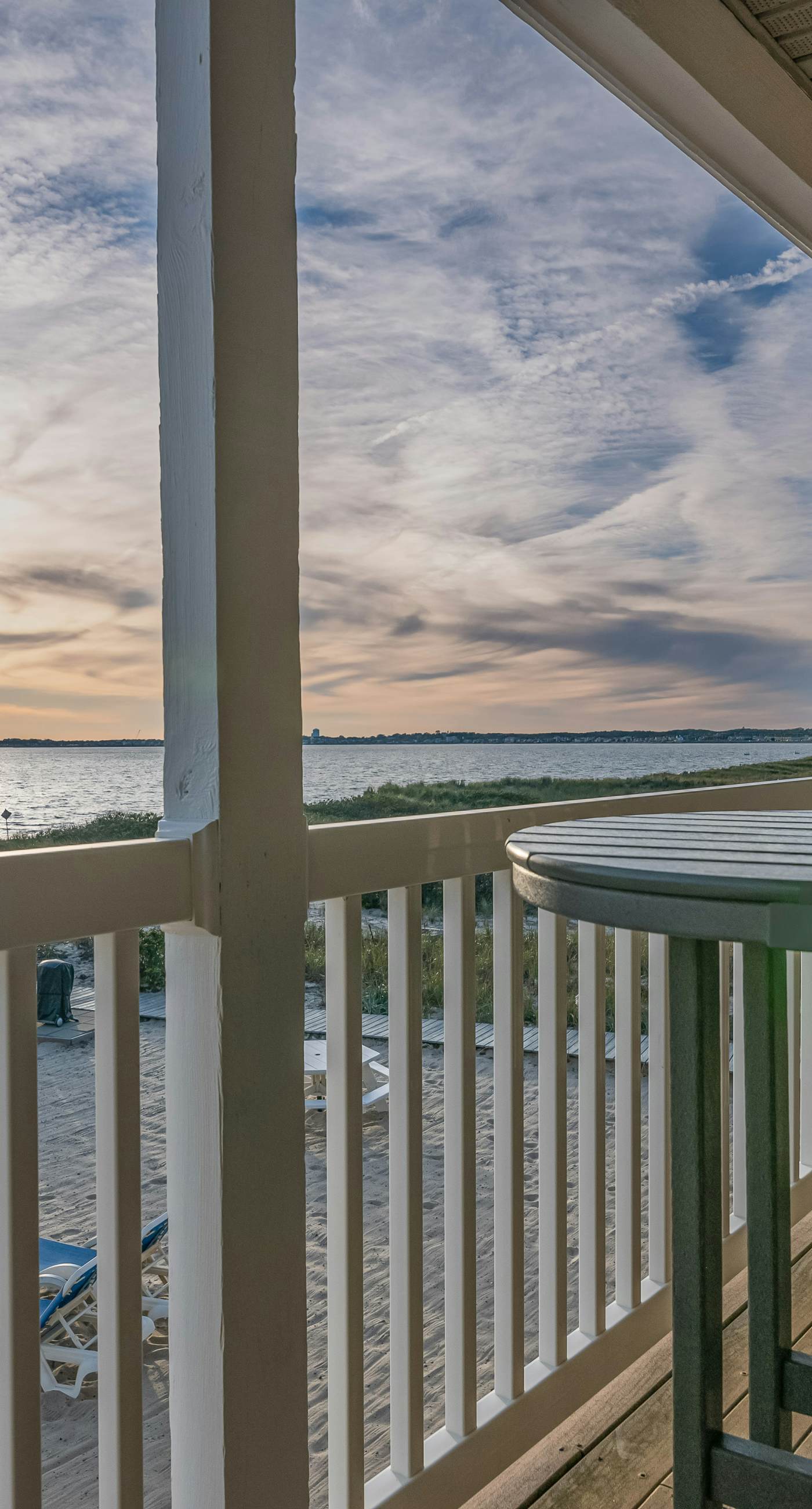 Sandbars Inn #14 - 2nd floor