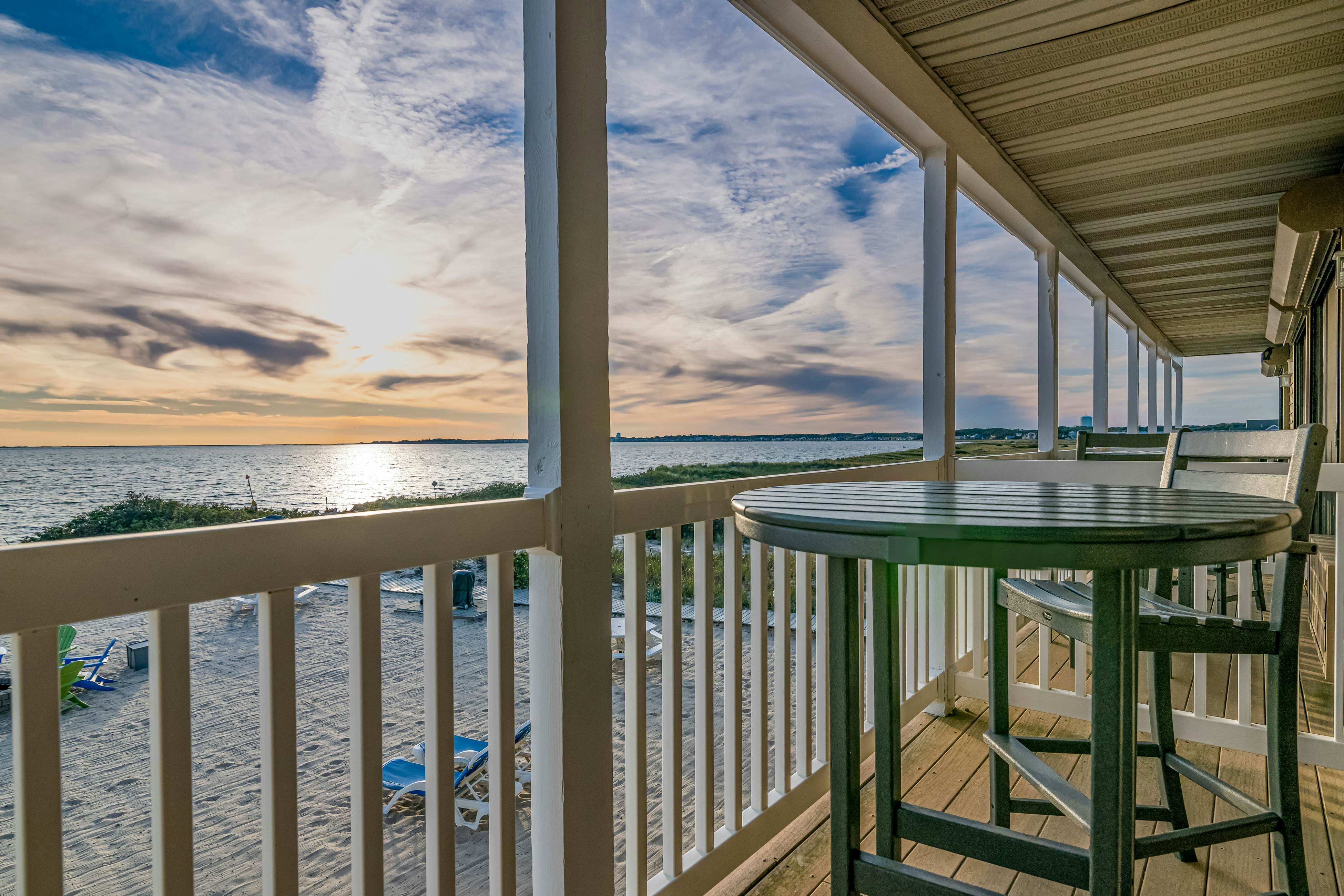 Sandbars Inn #12 - 2nd floor