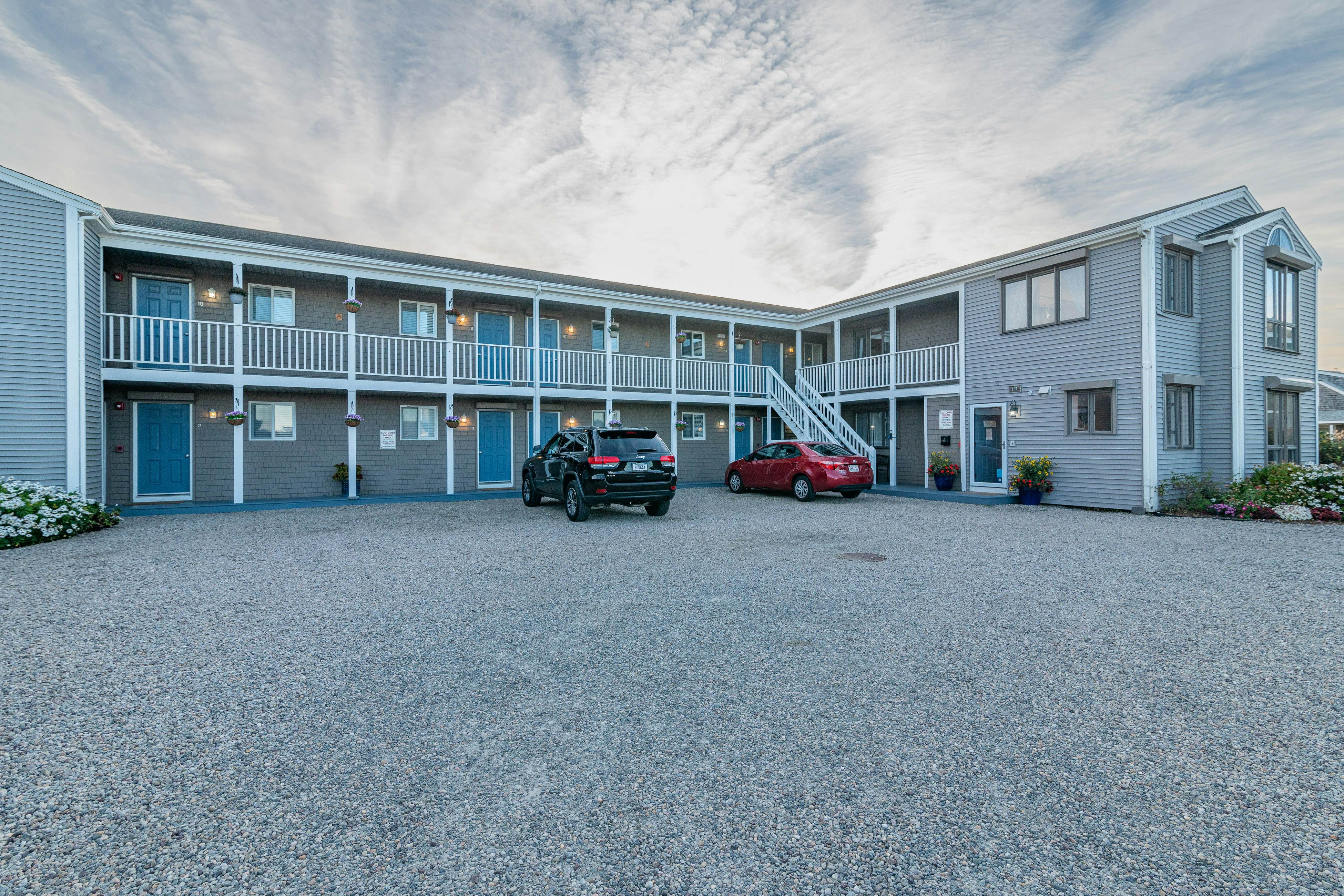 Sandbars Inn #16 - 2nd floor