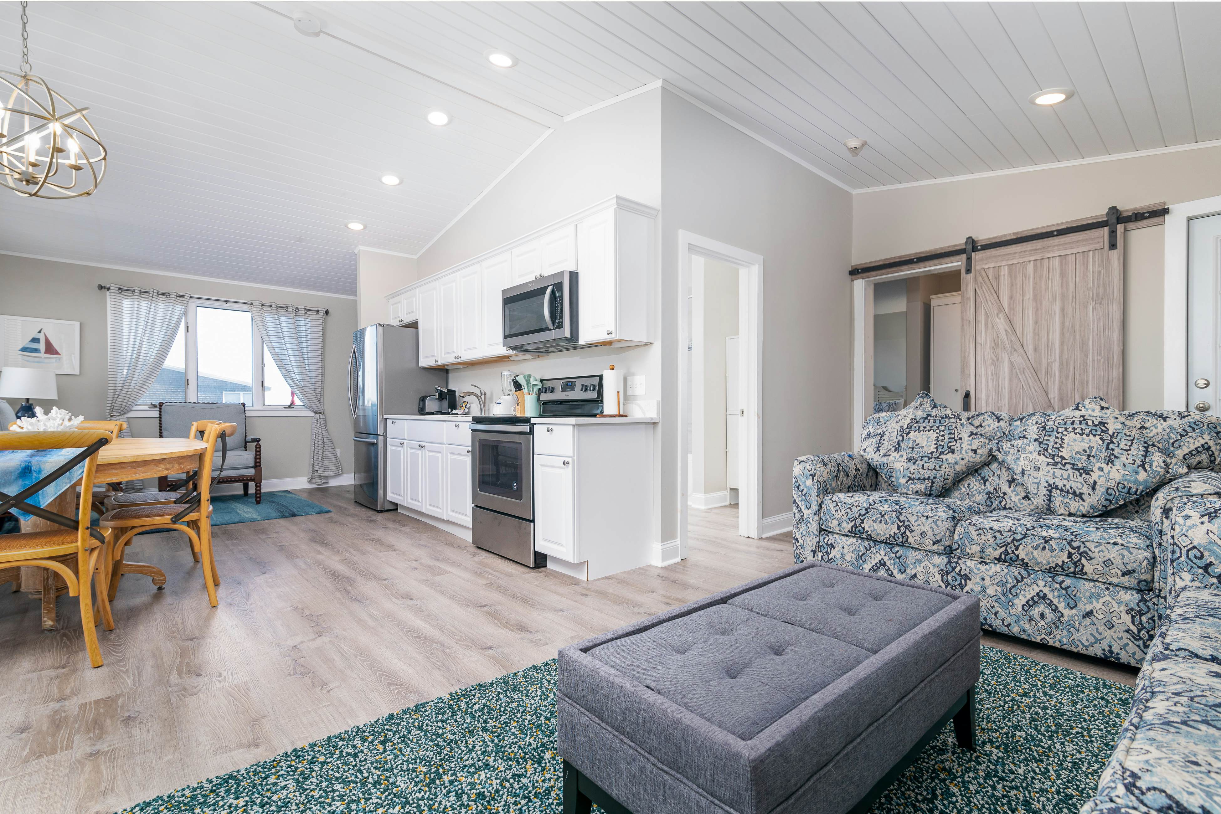 Sandbars Inn #16 - 2nd floor