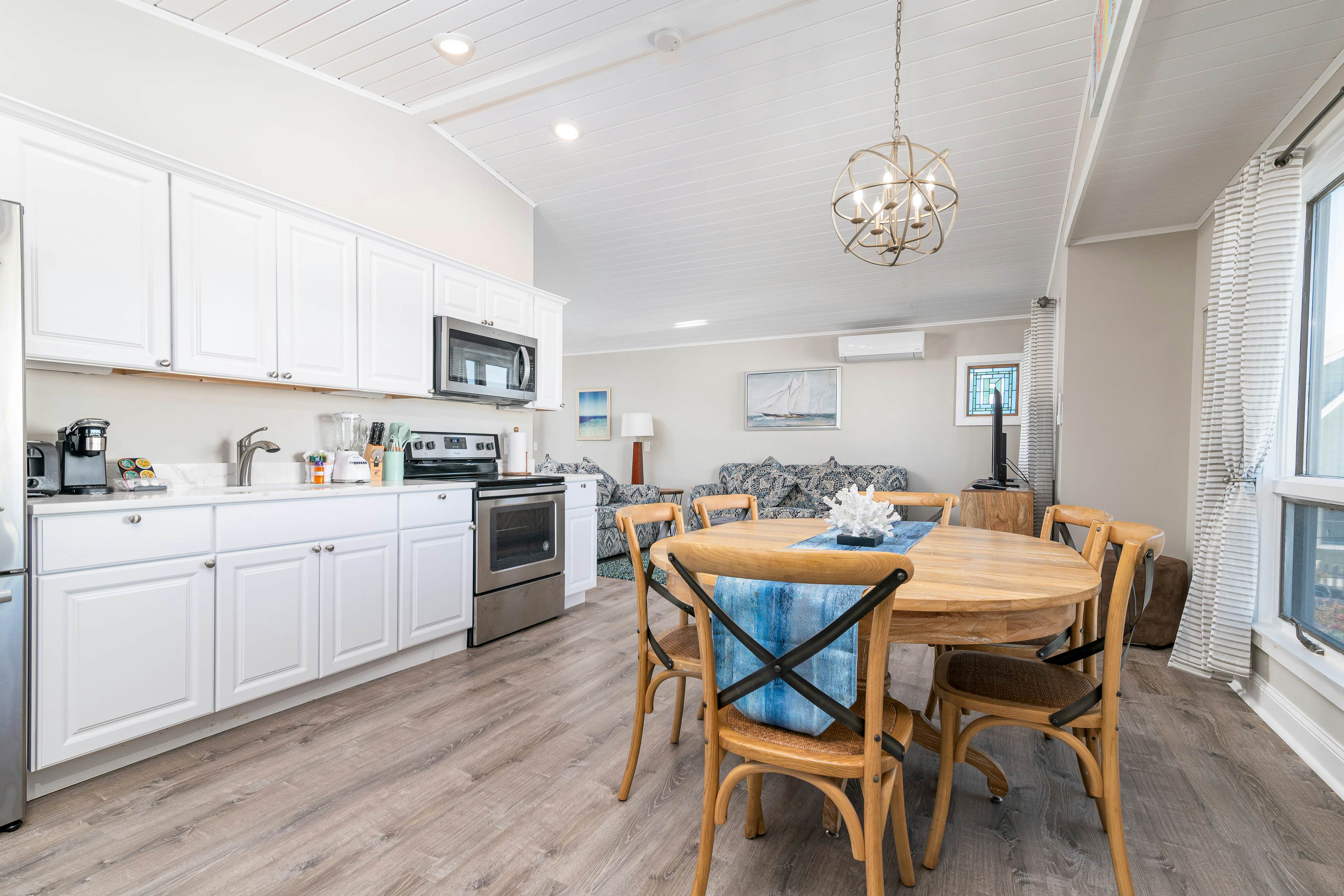 Sandbars Inn #16 - 2nd floor