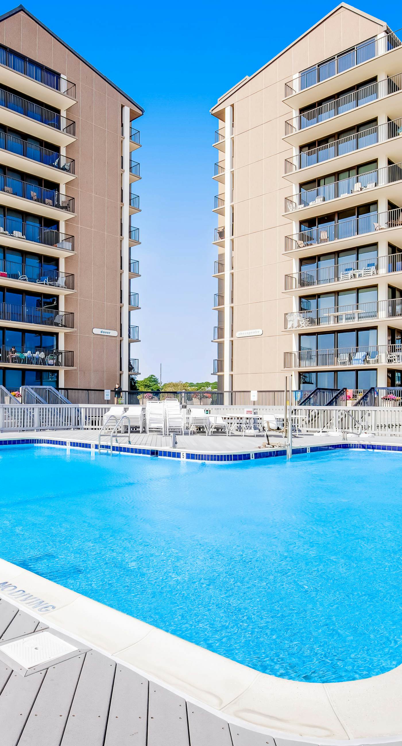 Sea Colony - 55054 Pine Lake Dr