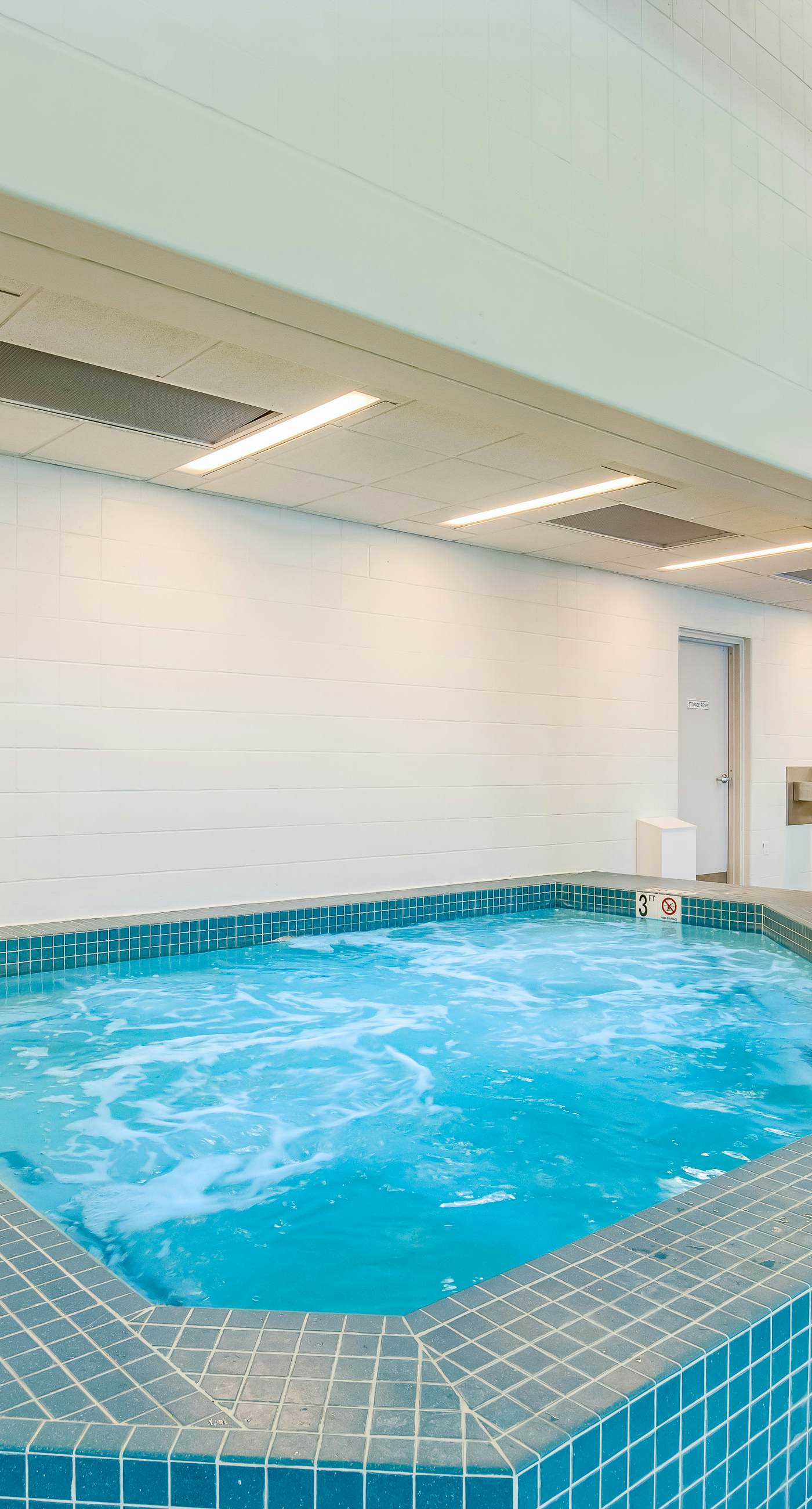 Sea Colony - 55054 Pine Lake Dr