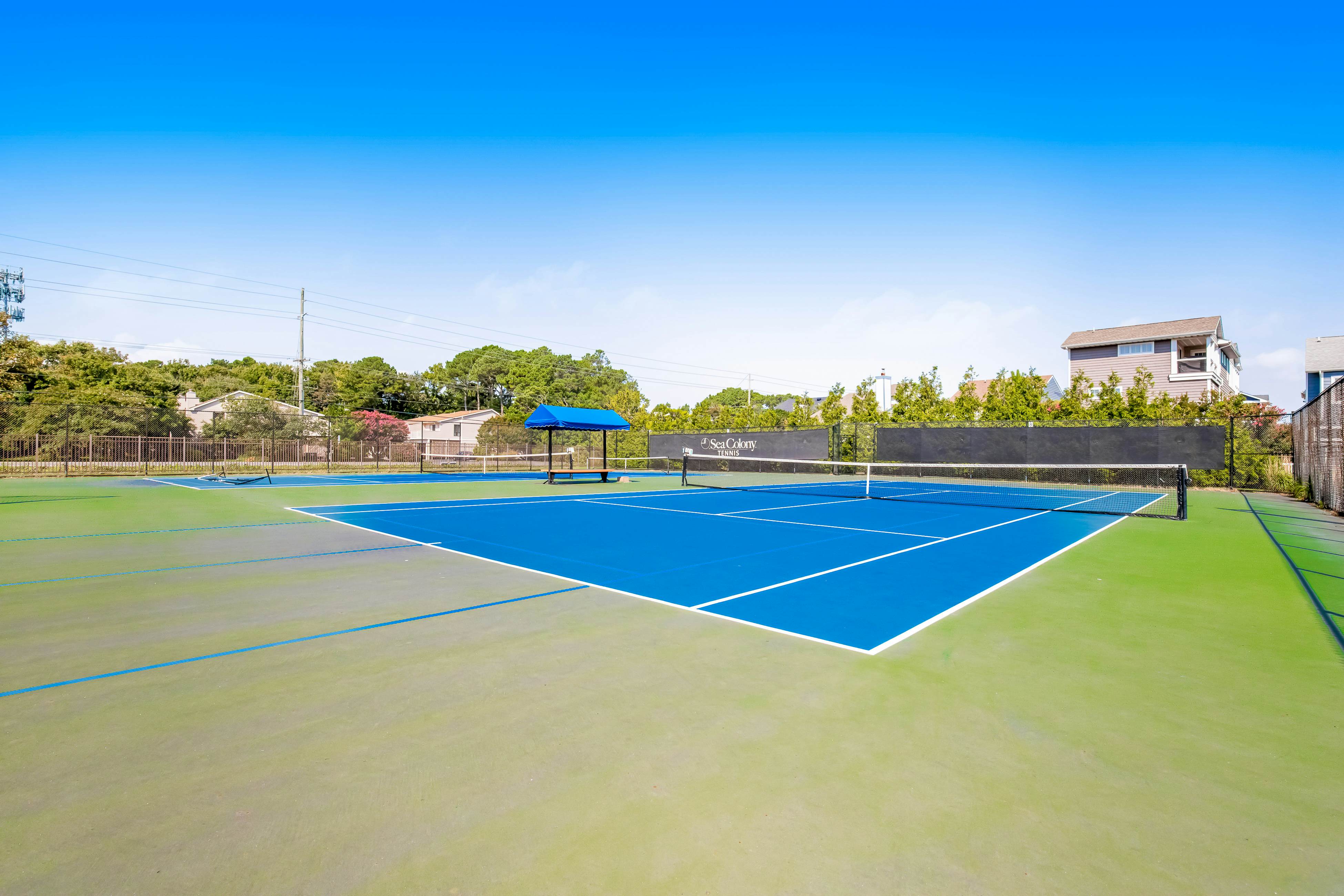 Sea Colony - 56044 Pinewood Dr