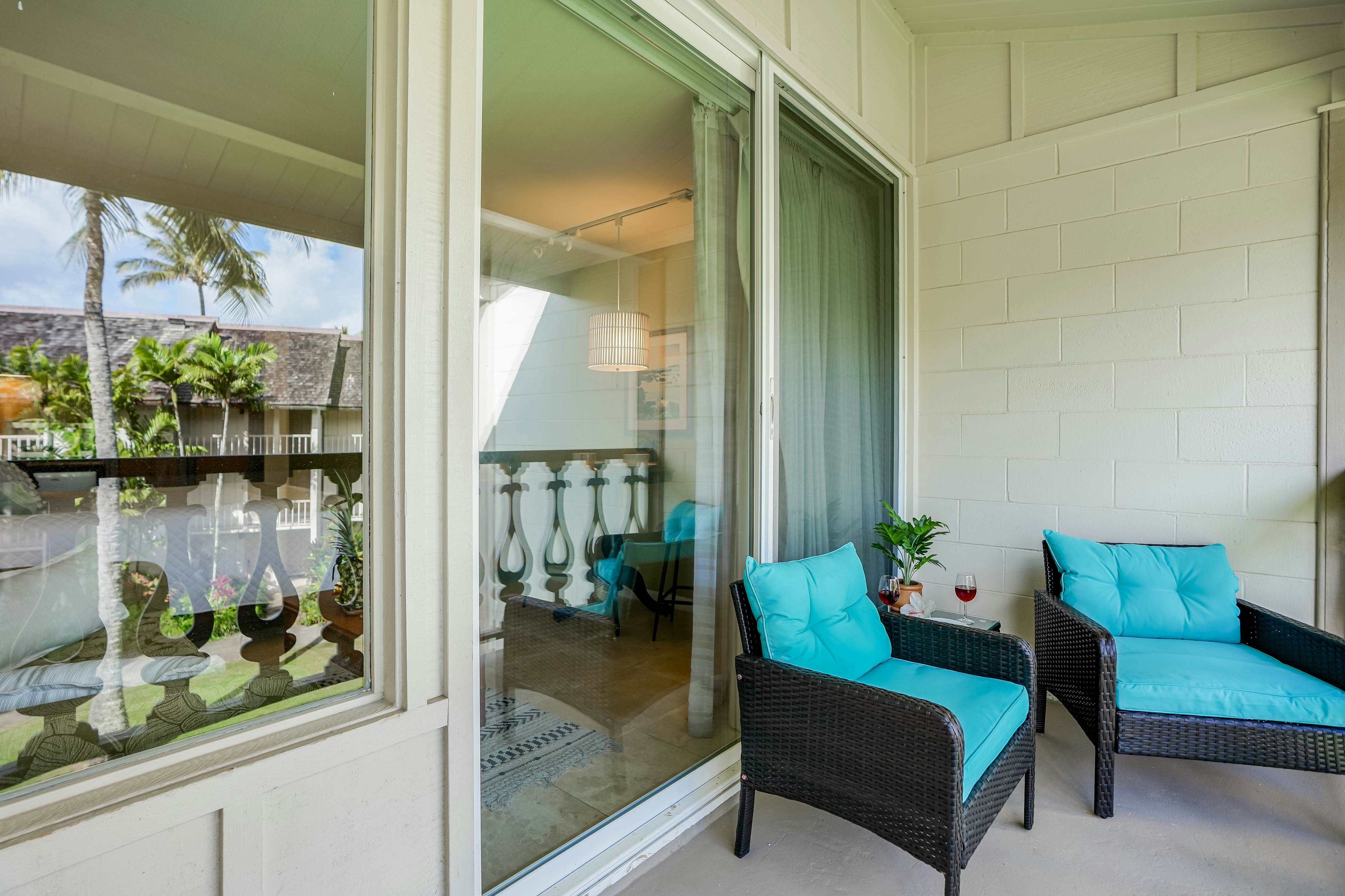 Islander on the Beach 367