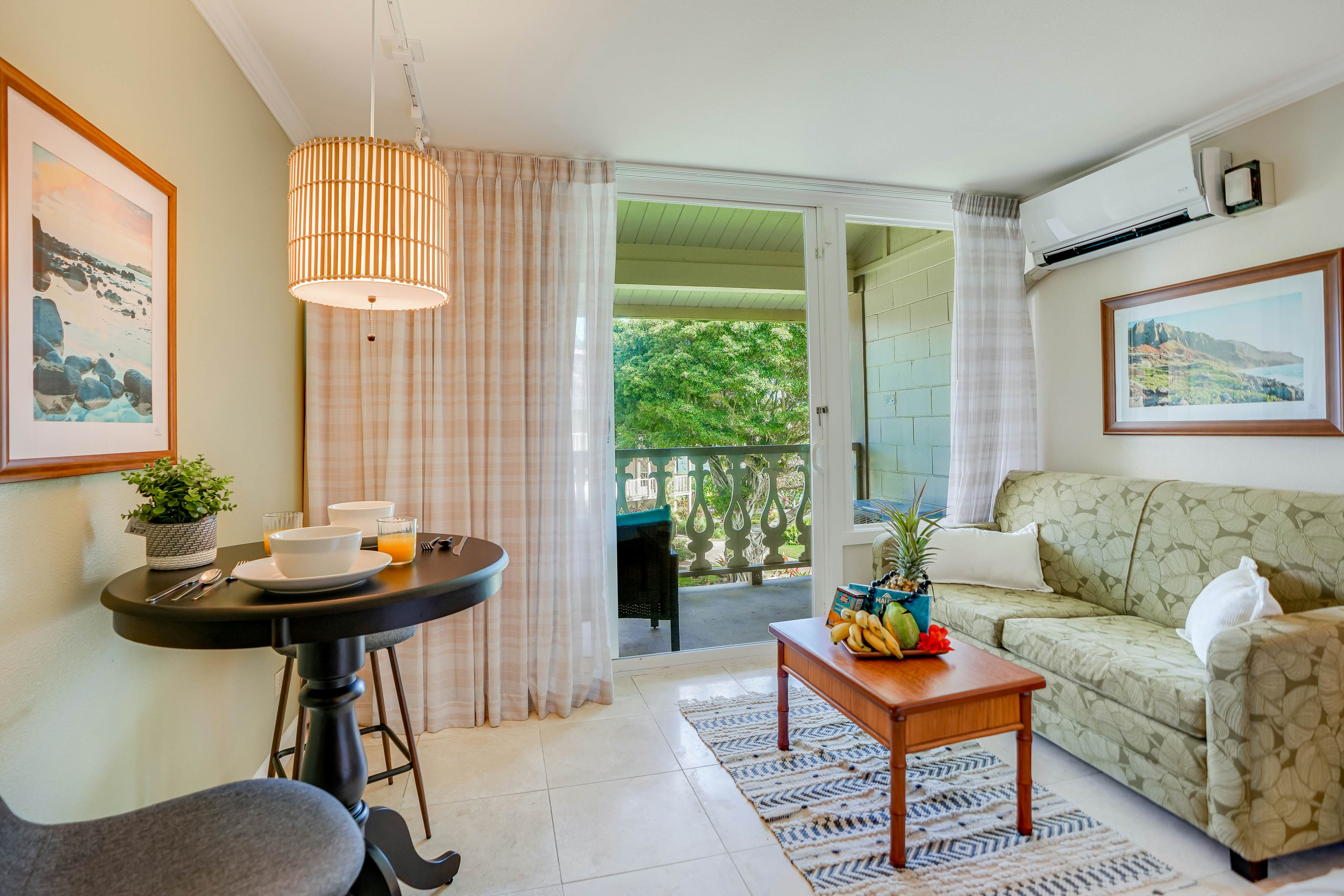 Islander on the Beach 367