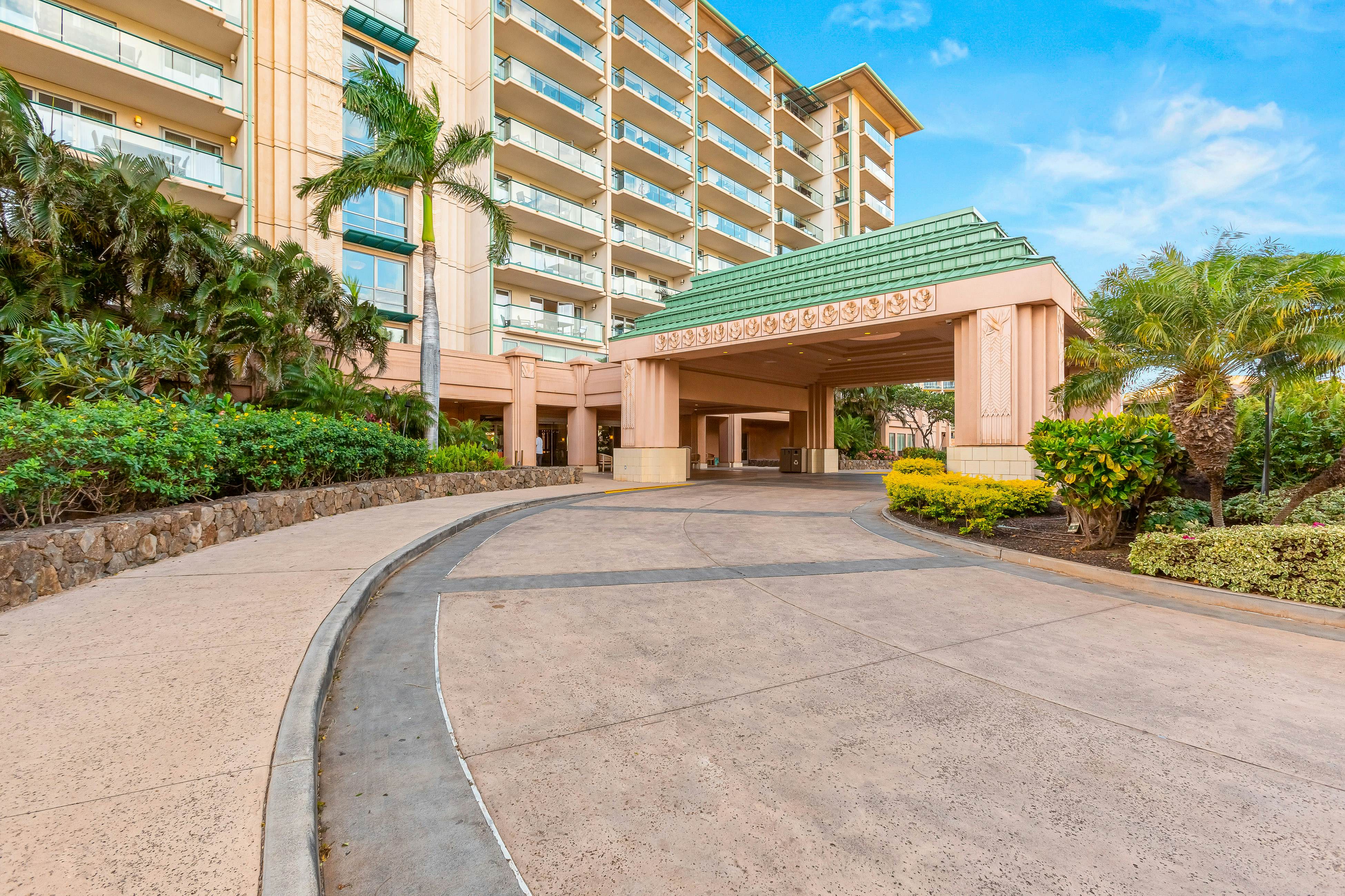 Honua Kai Hokulani 110 2 BD Lahaina, HI Vacation Rental Vacasa