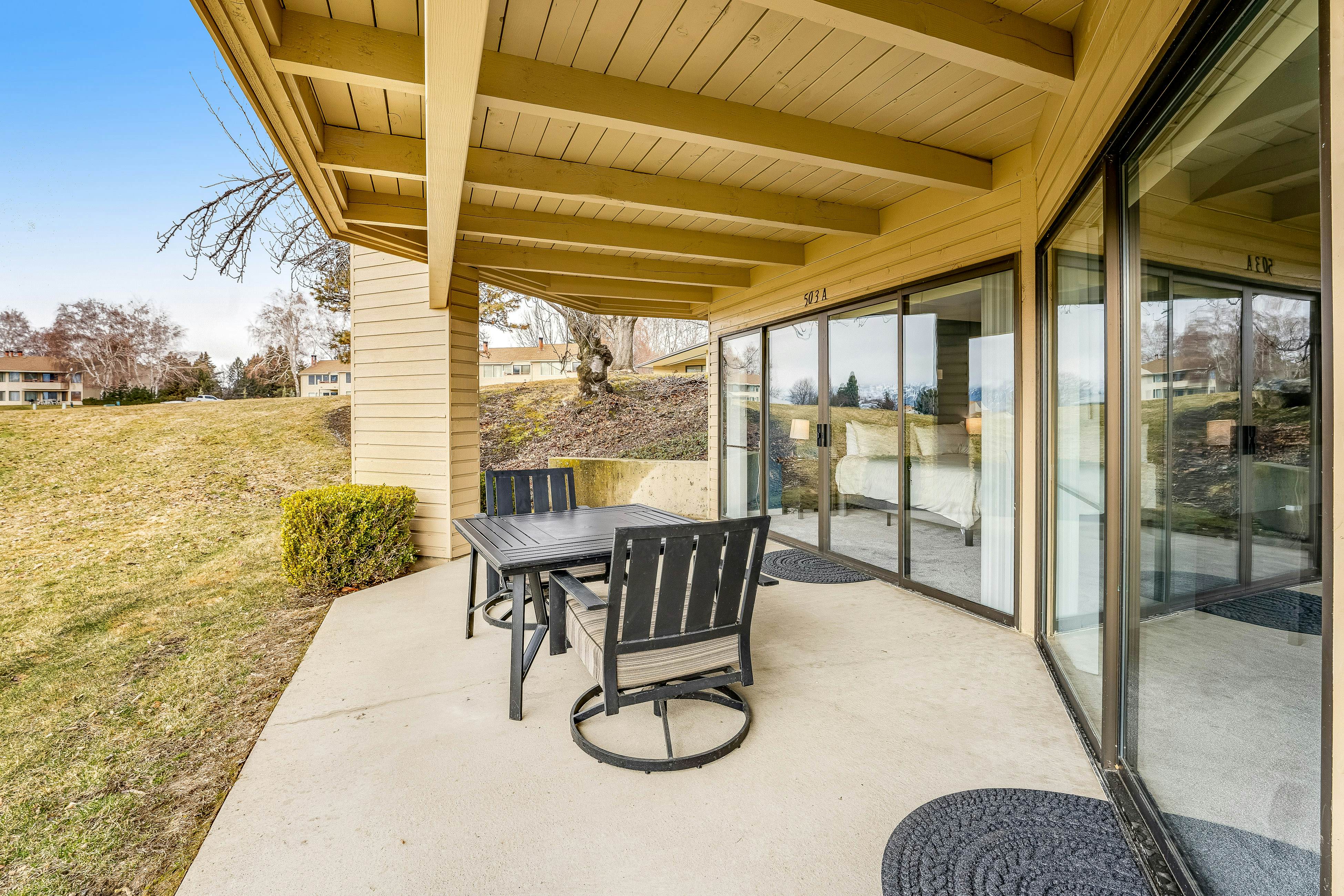 Wapato Point Halmalka 503A