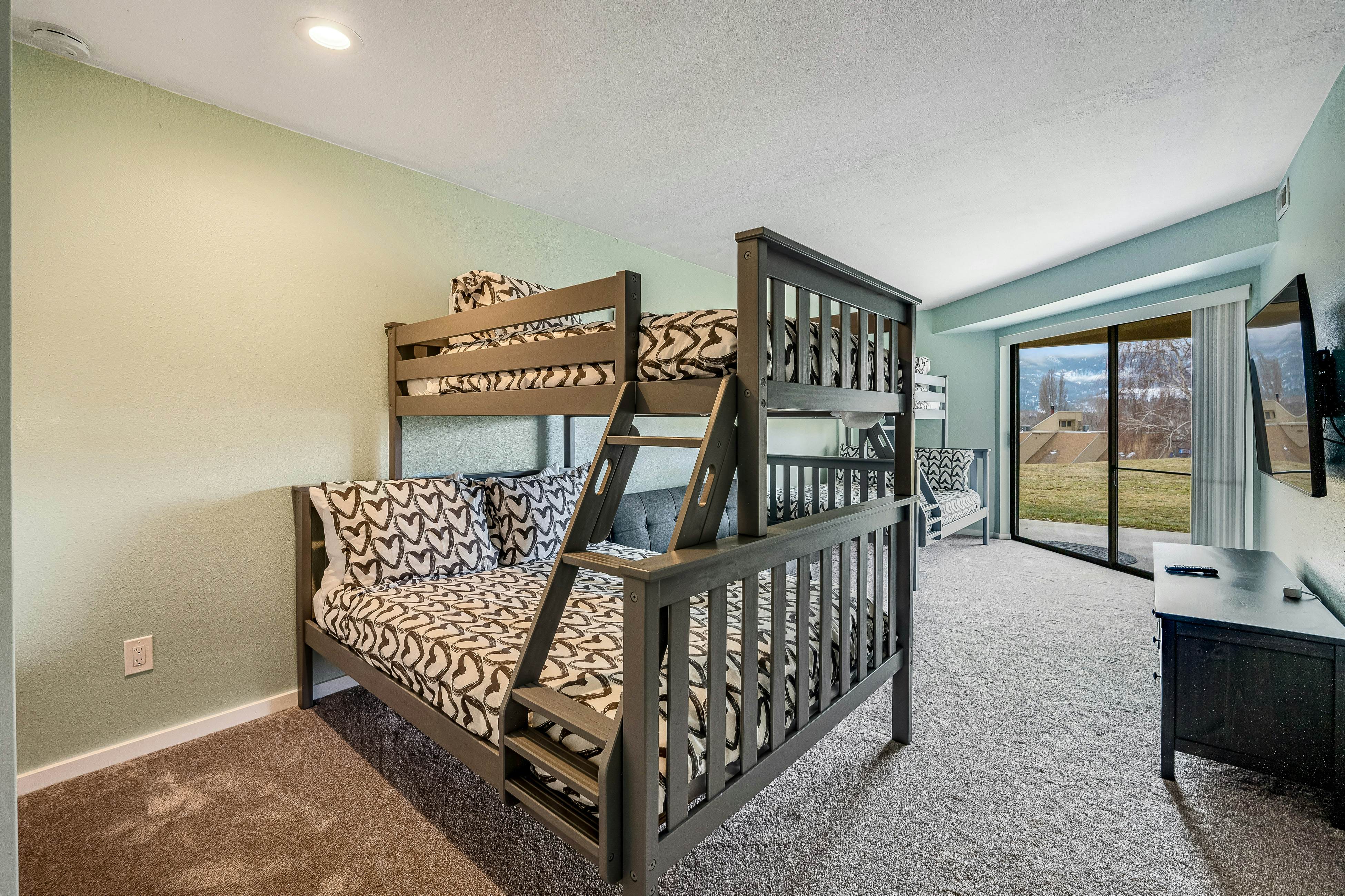 Wapato Point Halmalka 503A