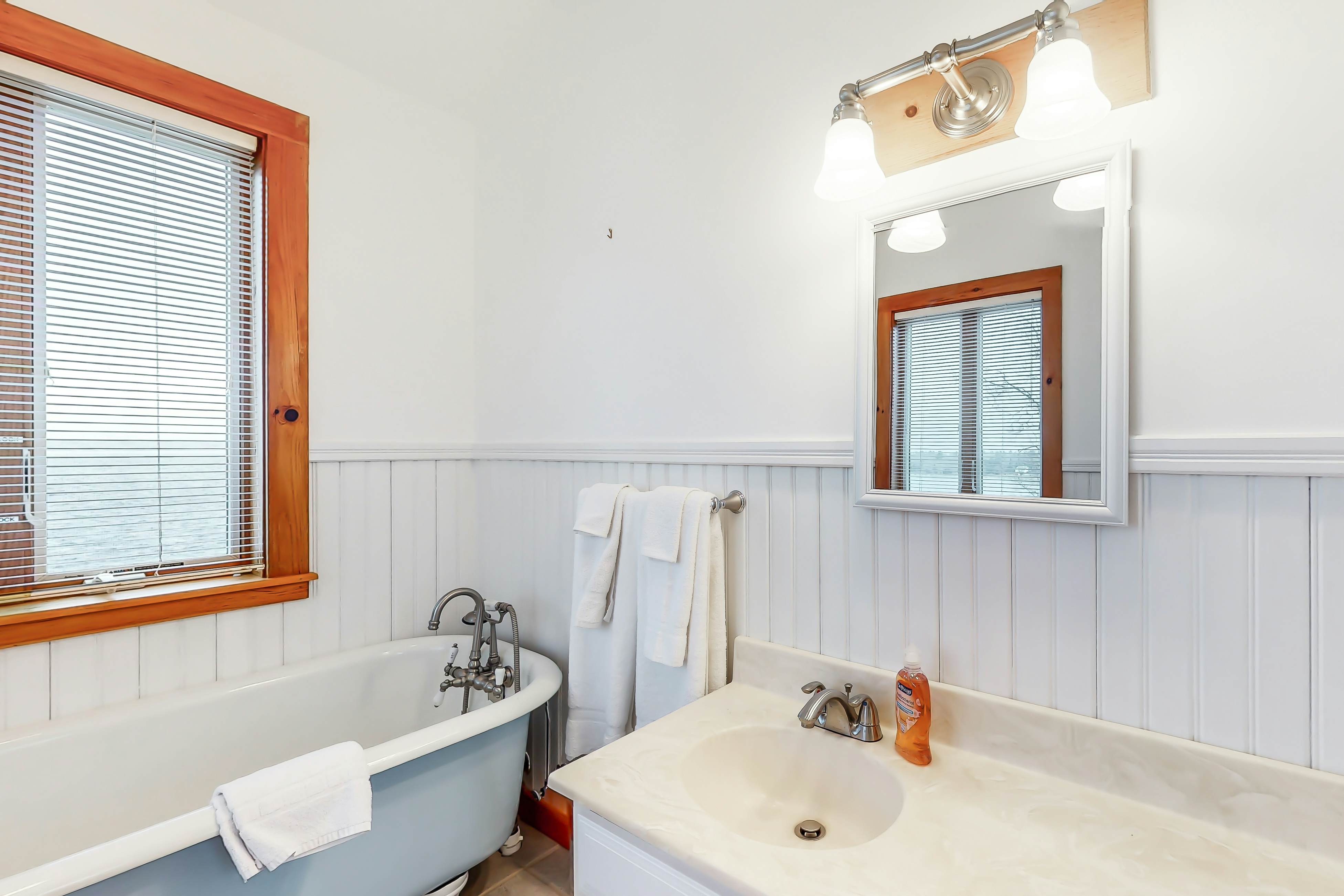 Dream Harbor House and Cottage 1 BD Surry, ME Vacation Rental Vacasa