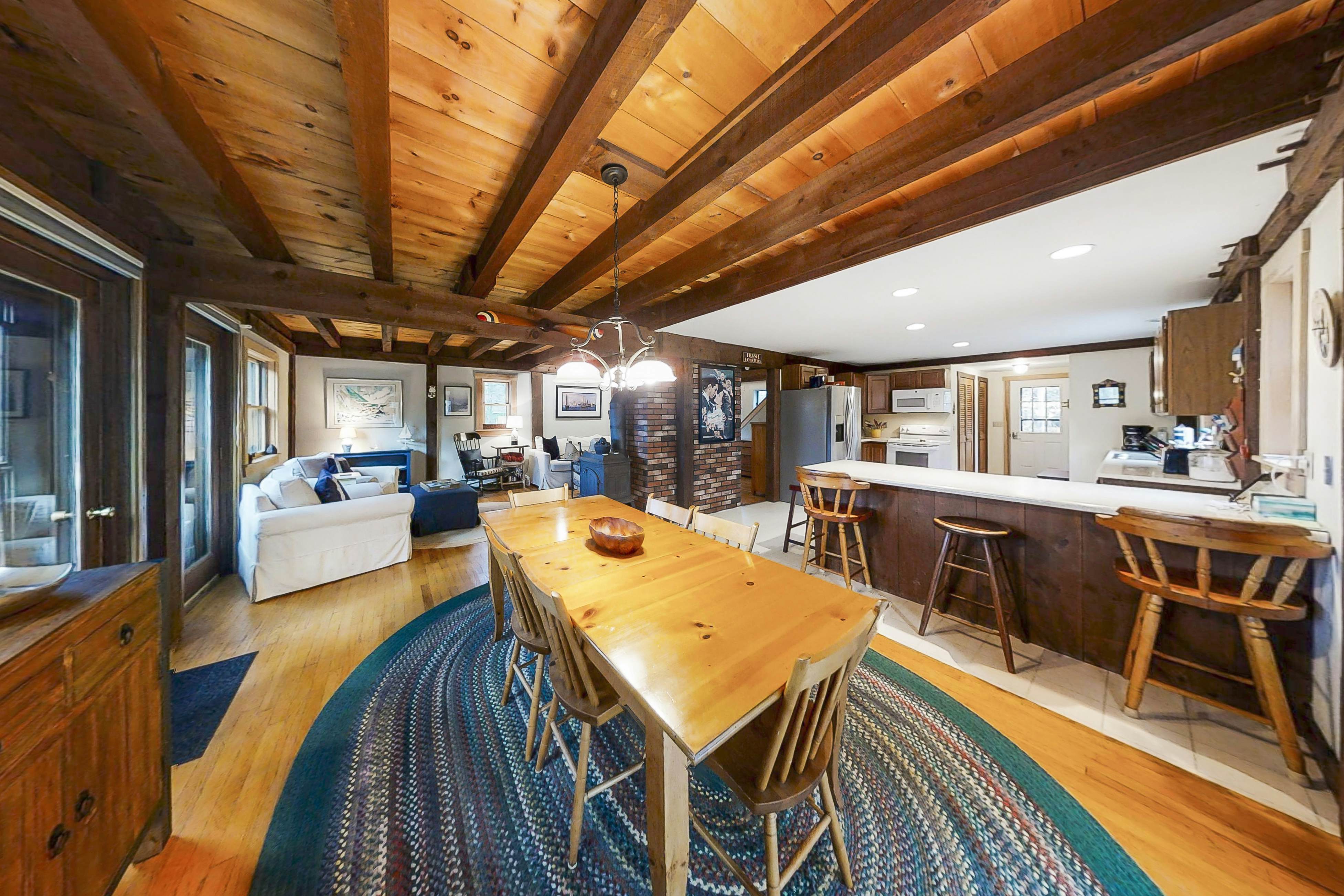 Appalachee Pond Waterfront Cottage