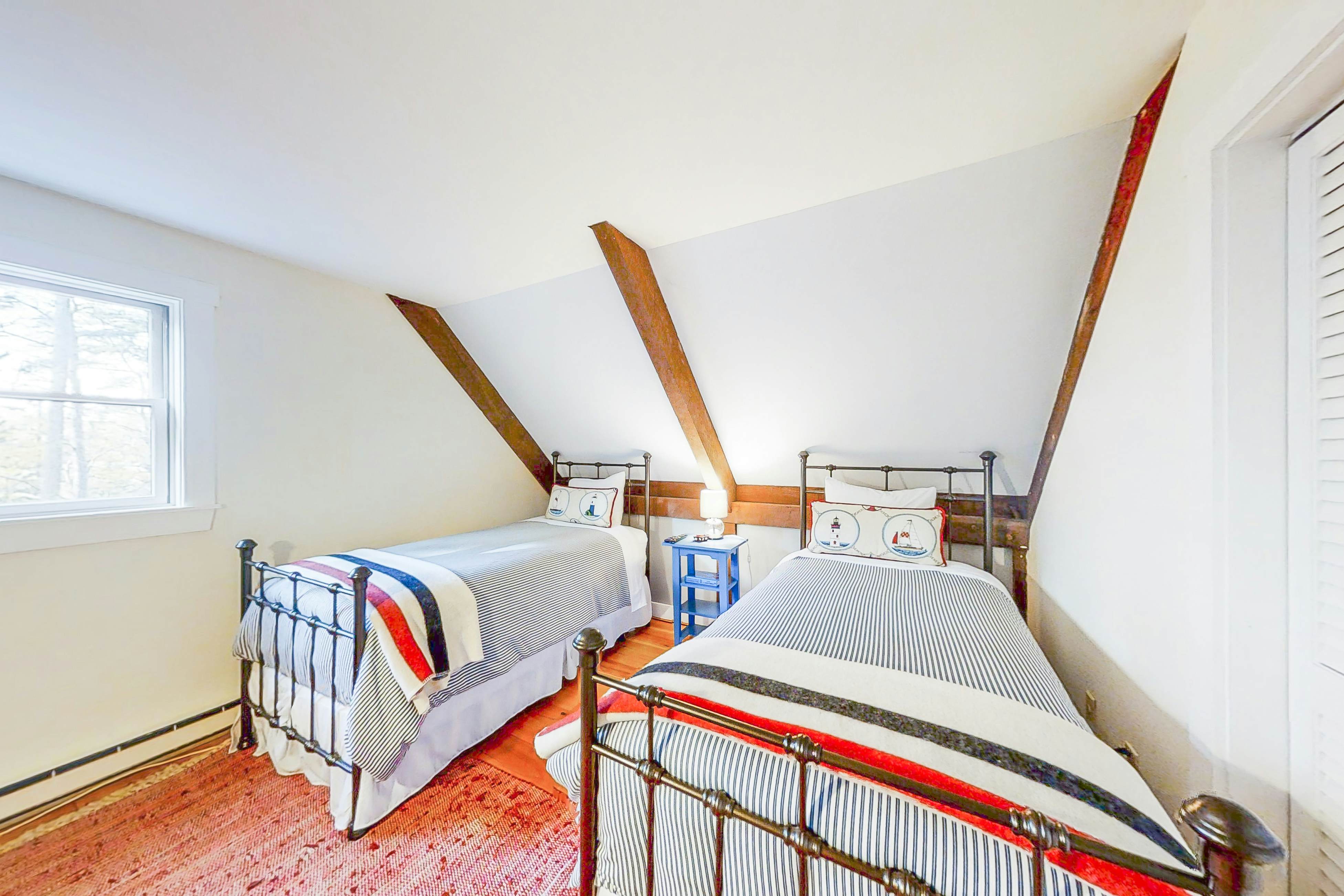 Appalachee Pond Waterfront Cottage