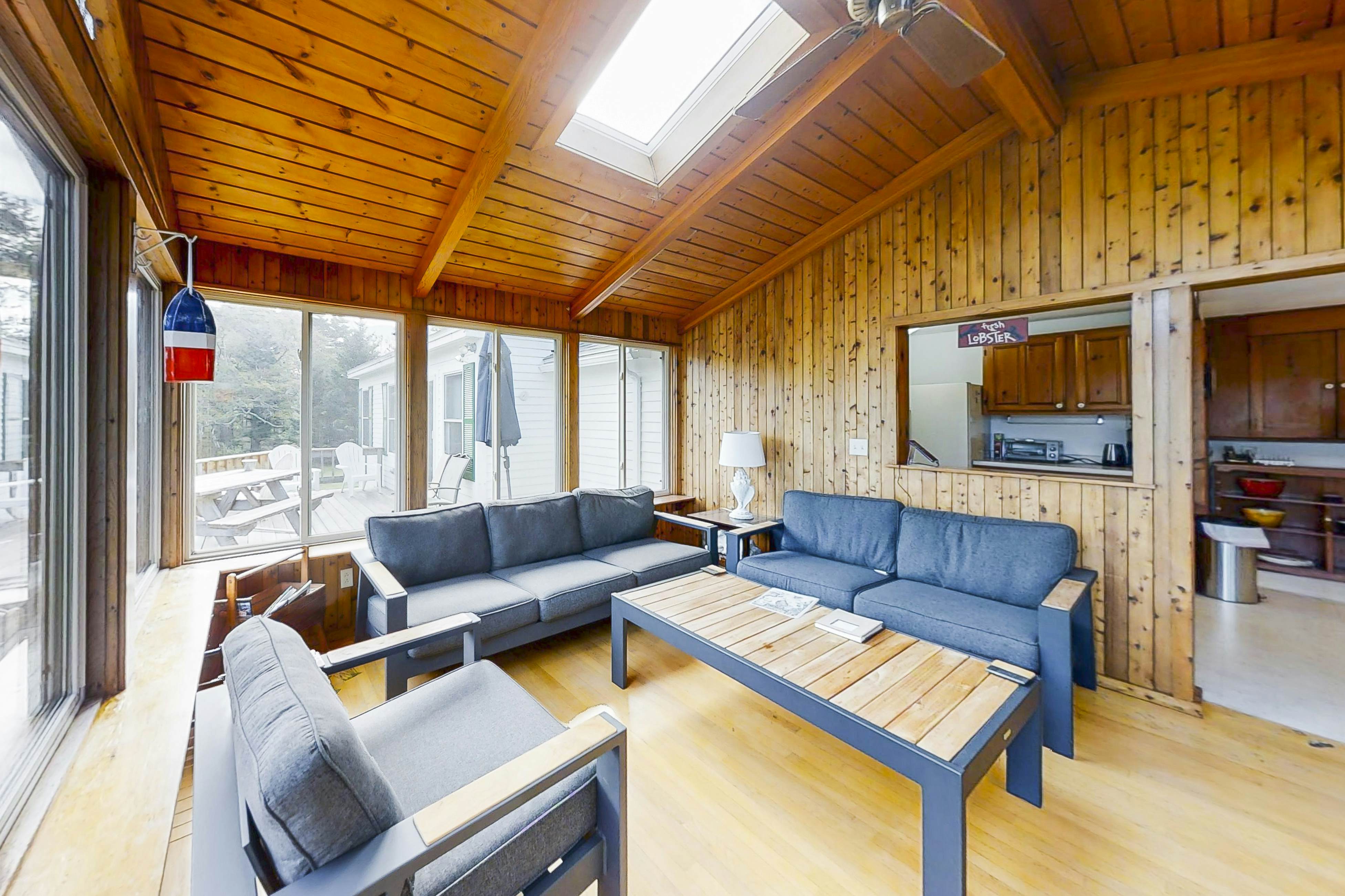 Murray Hill Waterside