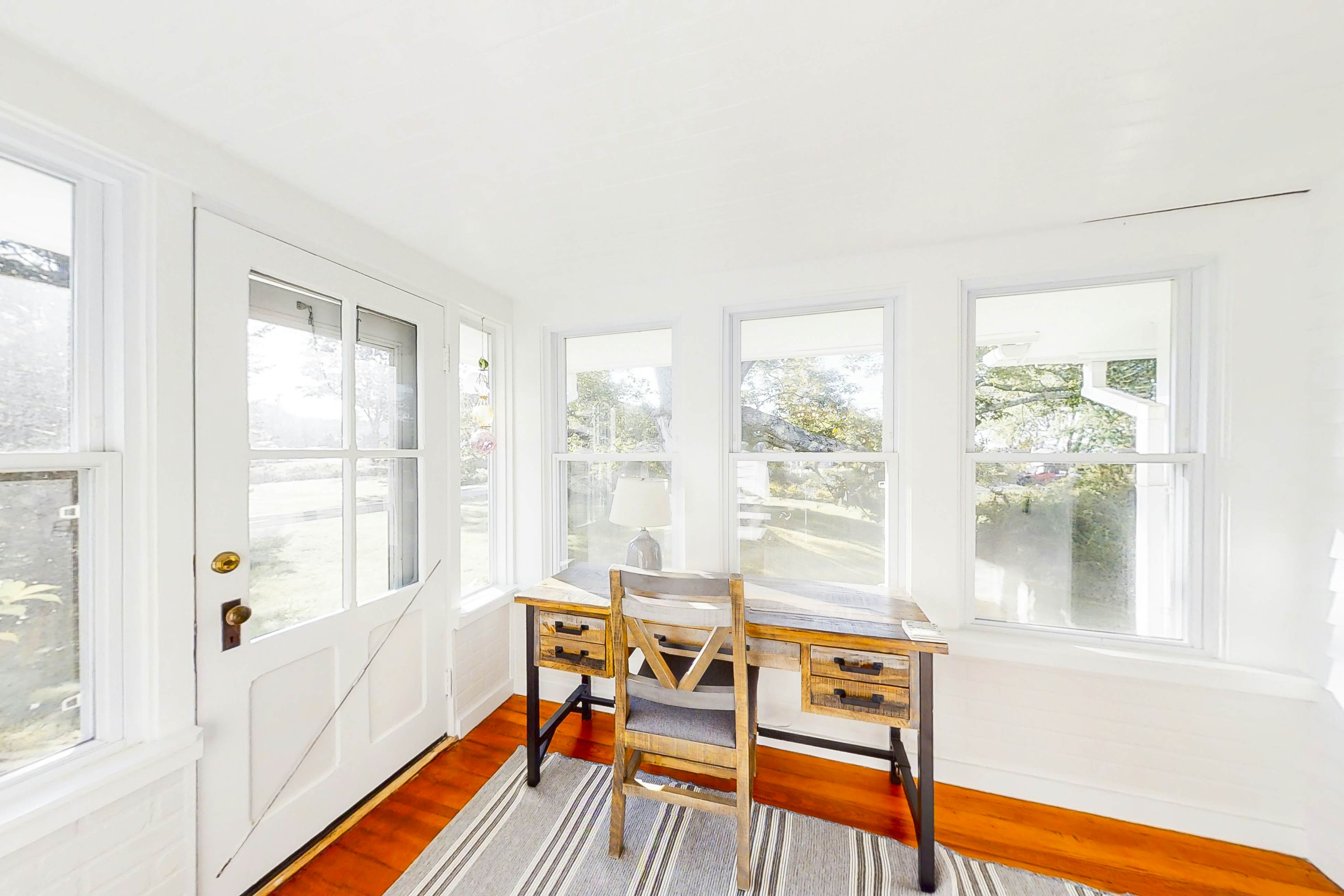 Murray Hill Waterside