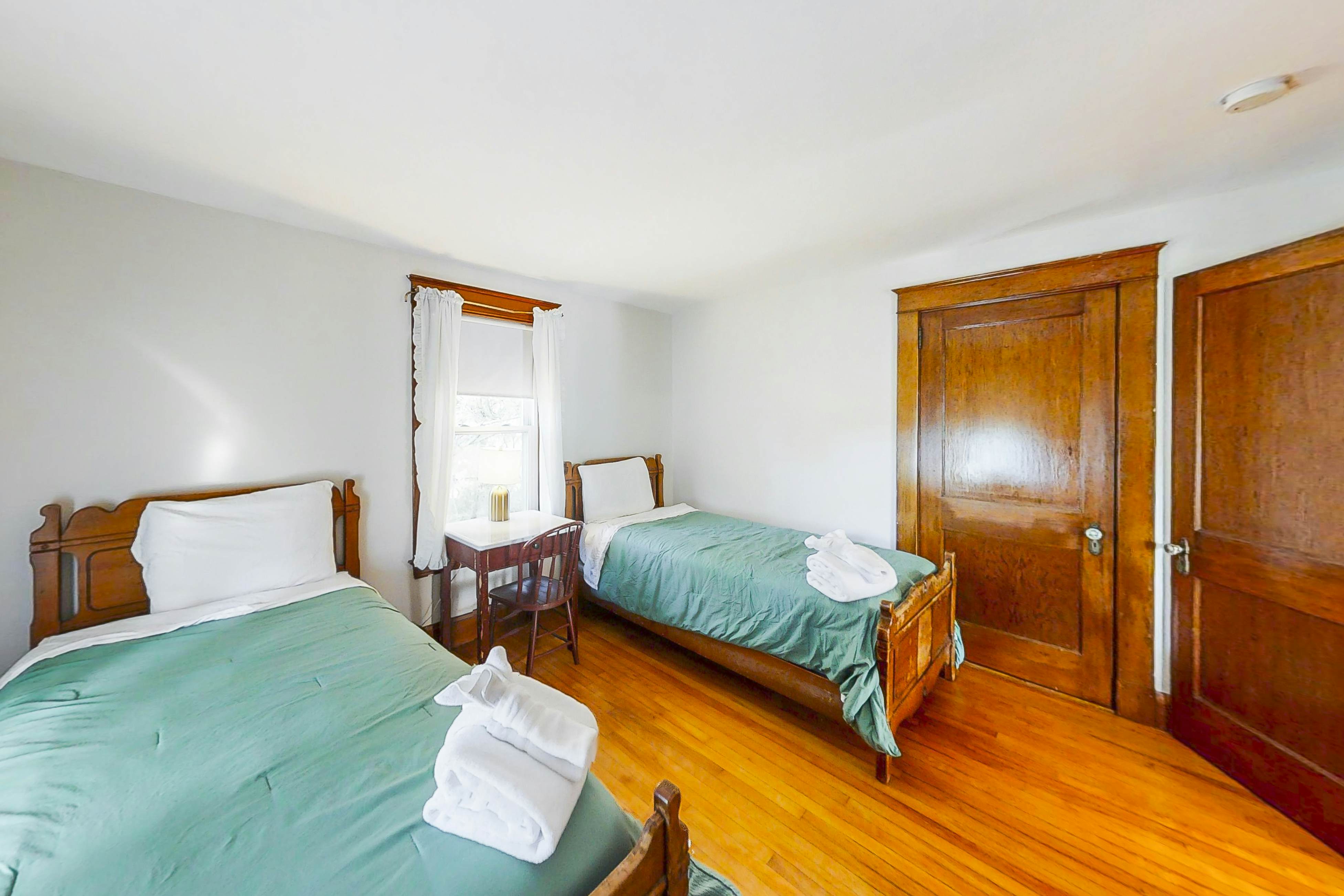 Murray Hill Waterside