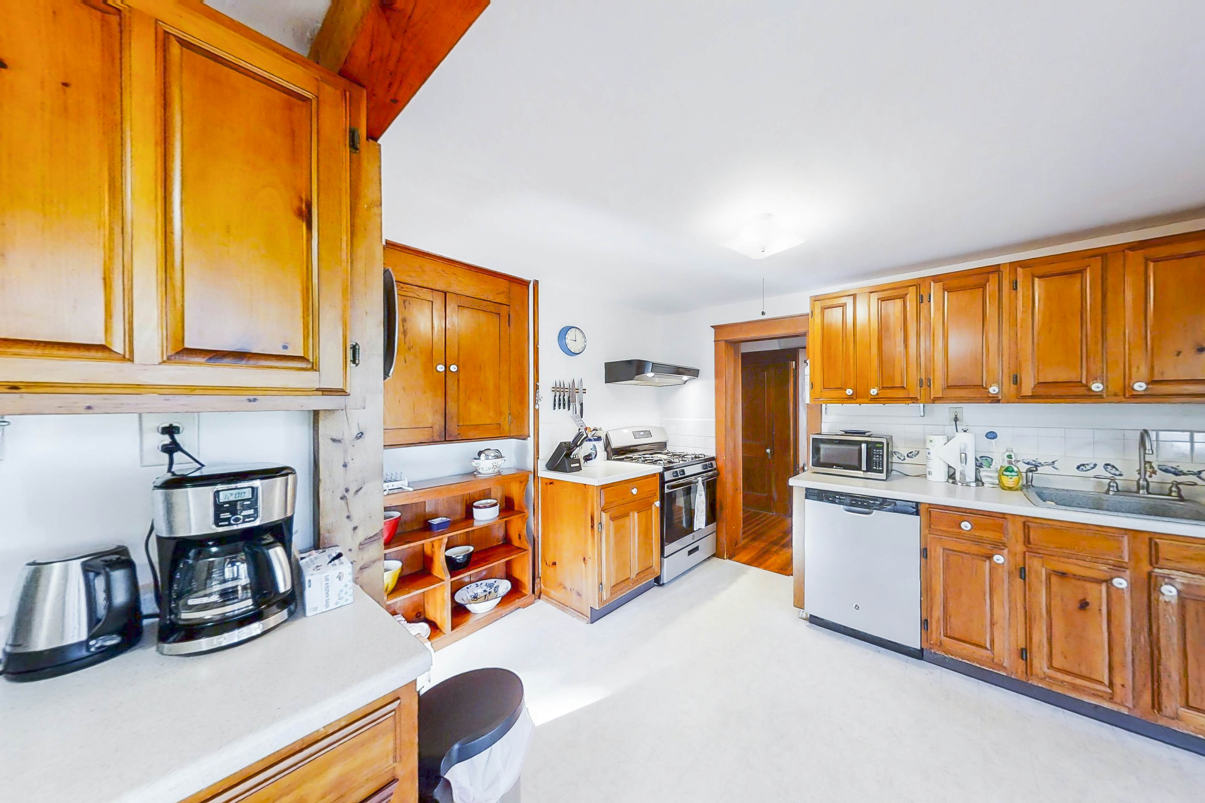 Murray Hill Waterside