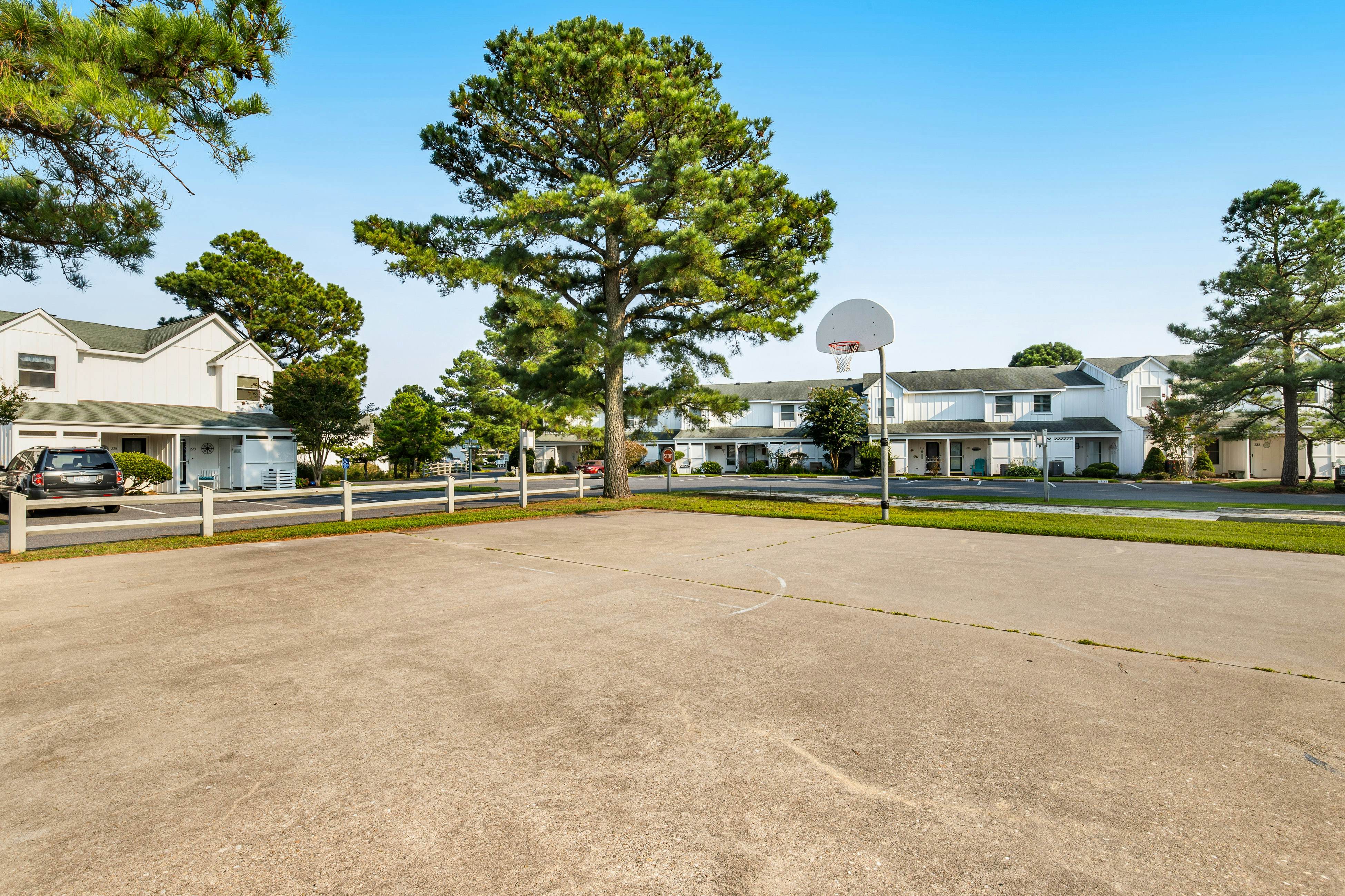 Mallard Lakes 38421 Cardinal 193 2 BD Selbyville, DE Vacation Rental Vacasa