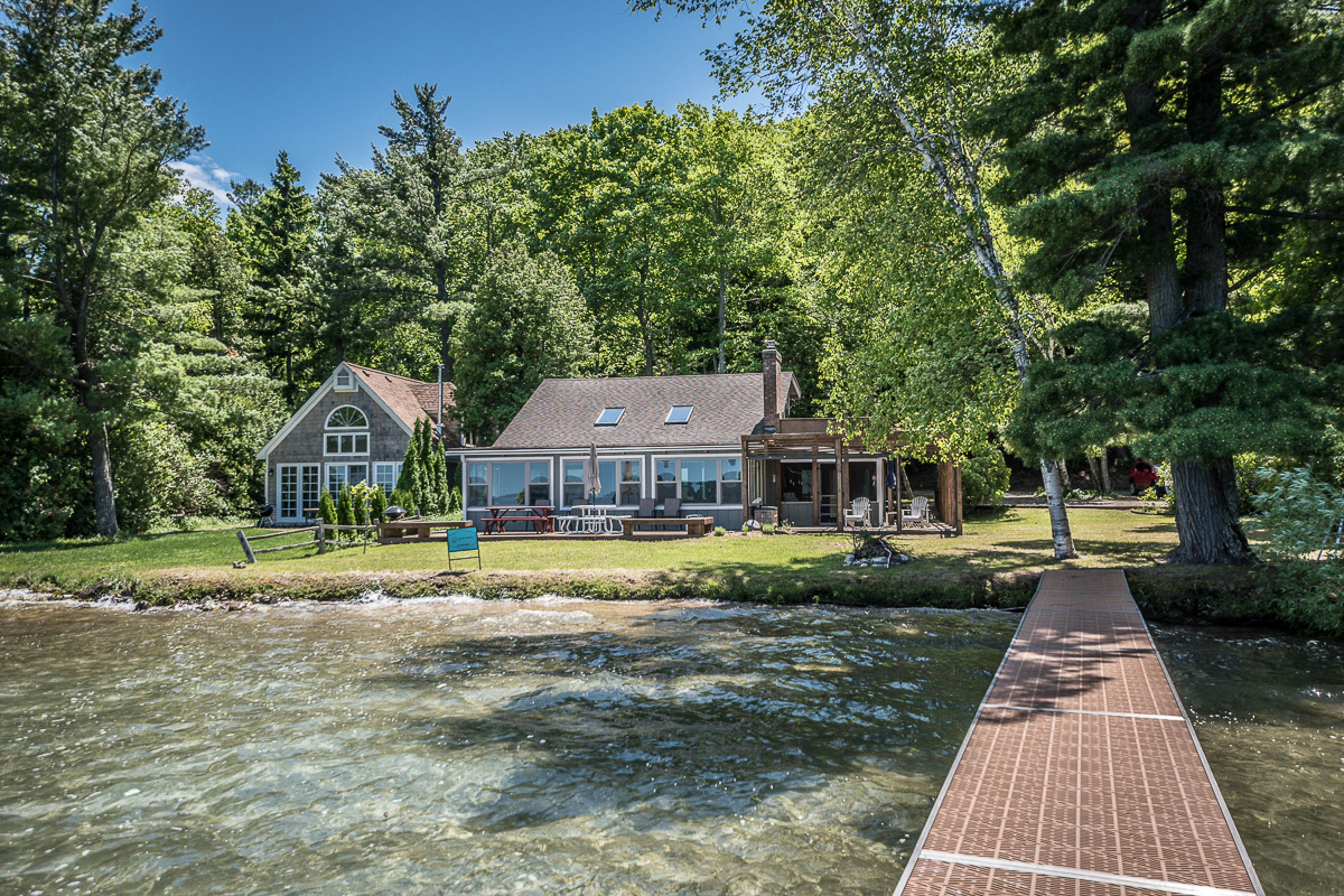 MarshallLaybourn Cottage 3 BD Frankfort, MI Vacation Rental Vacasa