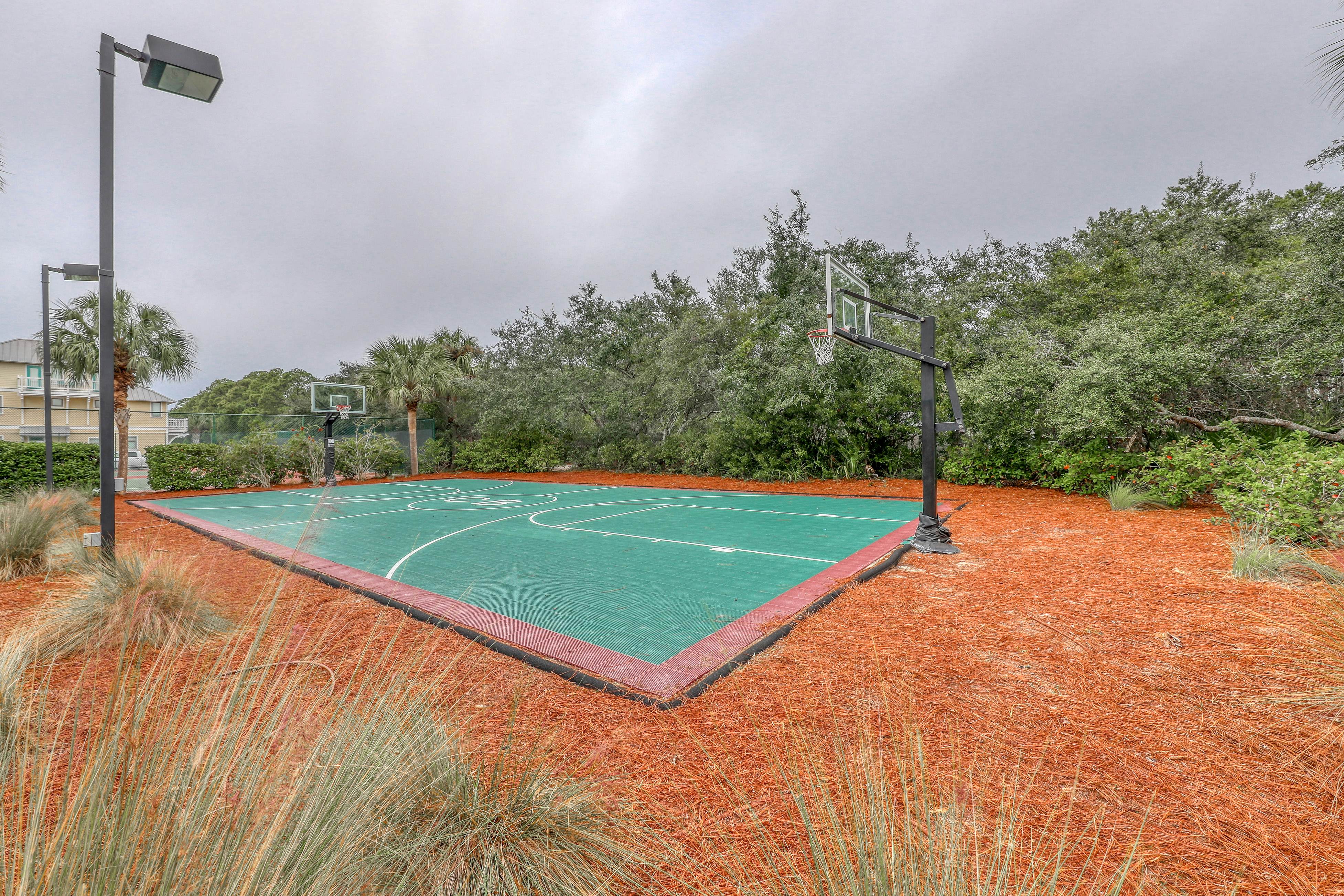 Downtown Carillon 2-200 - Lazy Roux