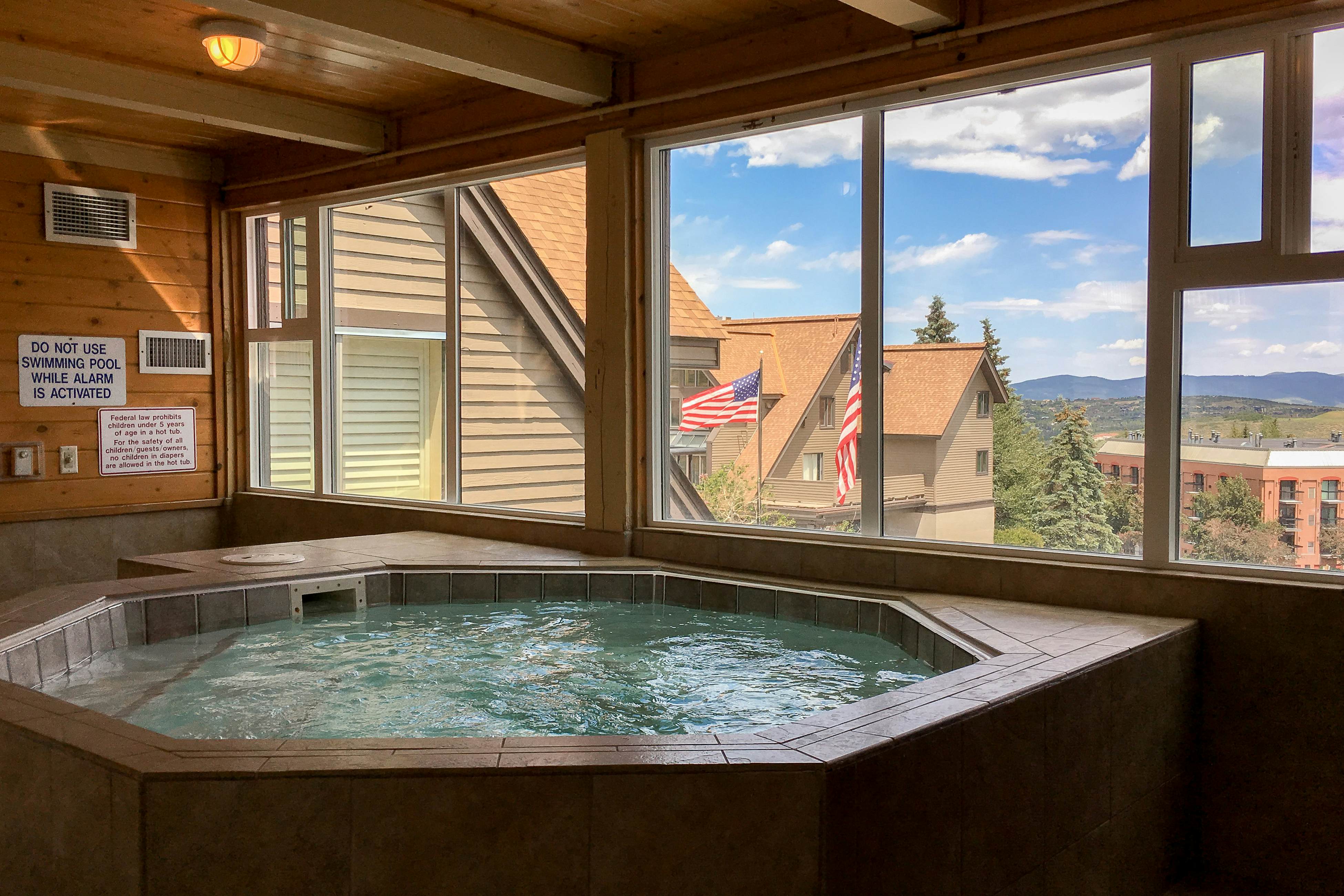 Lodge at Mountain Village #306